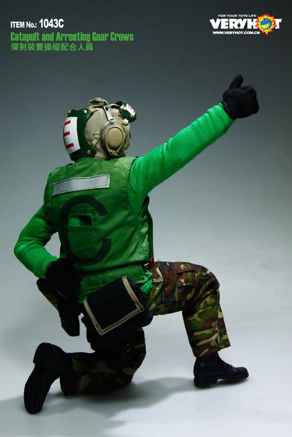 VERYHOT NO:1043C US Navy Flight Deck Crew (Catapult and Arresting Gear Grews