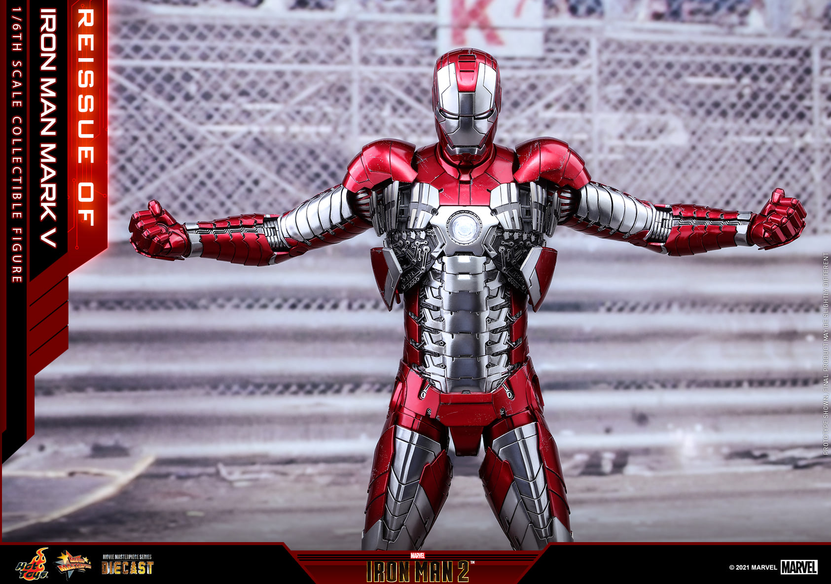 Hot Toys MMS400D18 1/6 Iron Man 2 - Iron Man Mark V (Reissue)
