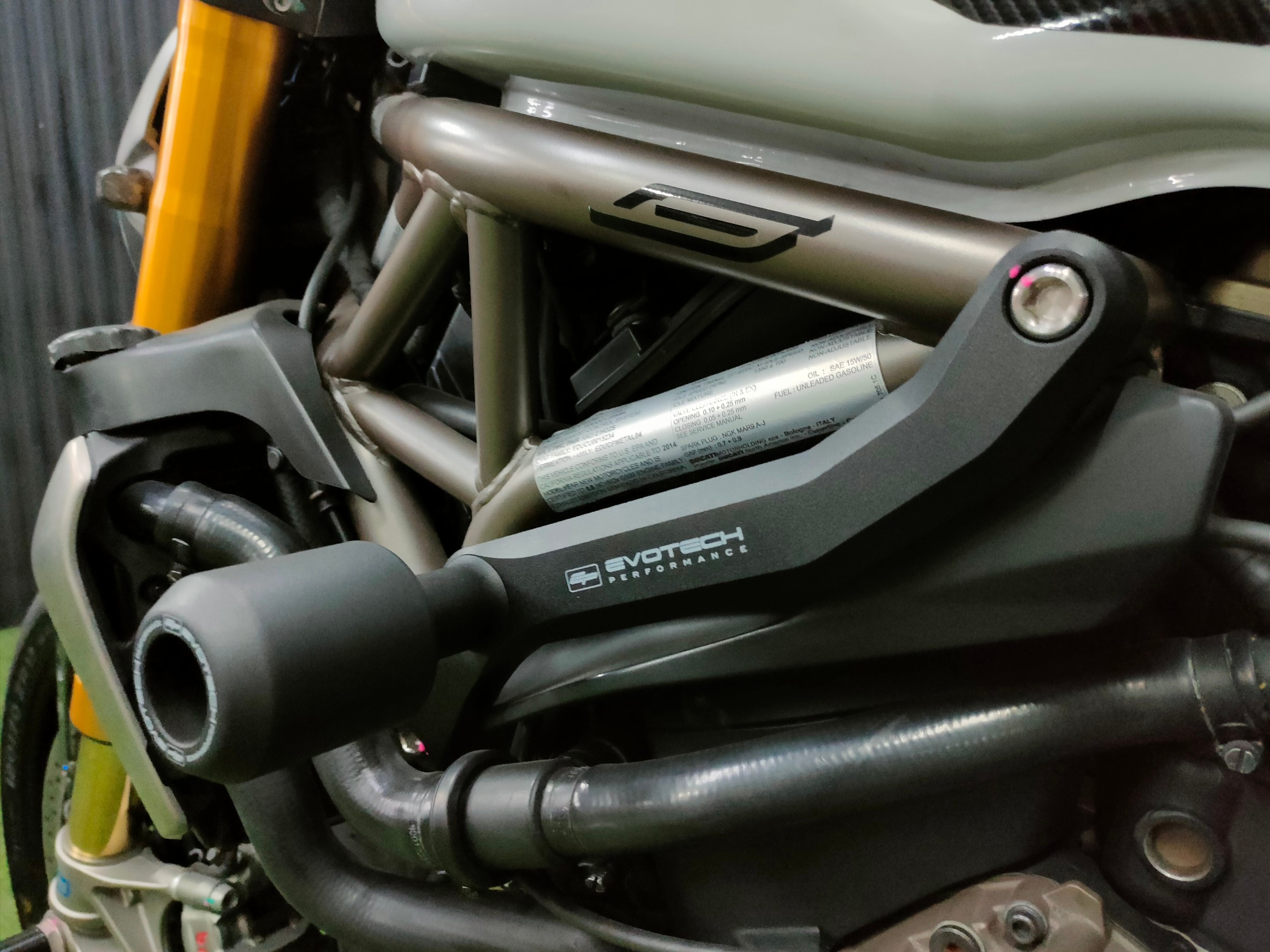 แรร์ไม่แรร์ไม่รู้...แต่ในออนไลน์นับคันได้เลย⁉️ 😱Ducati Monster1200S รถปี15 💥ตัวเปล่าก็ล้านแล้ว...ยัดเพิ่มอีก2แสน💥