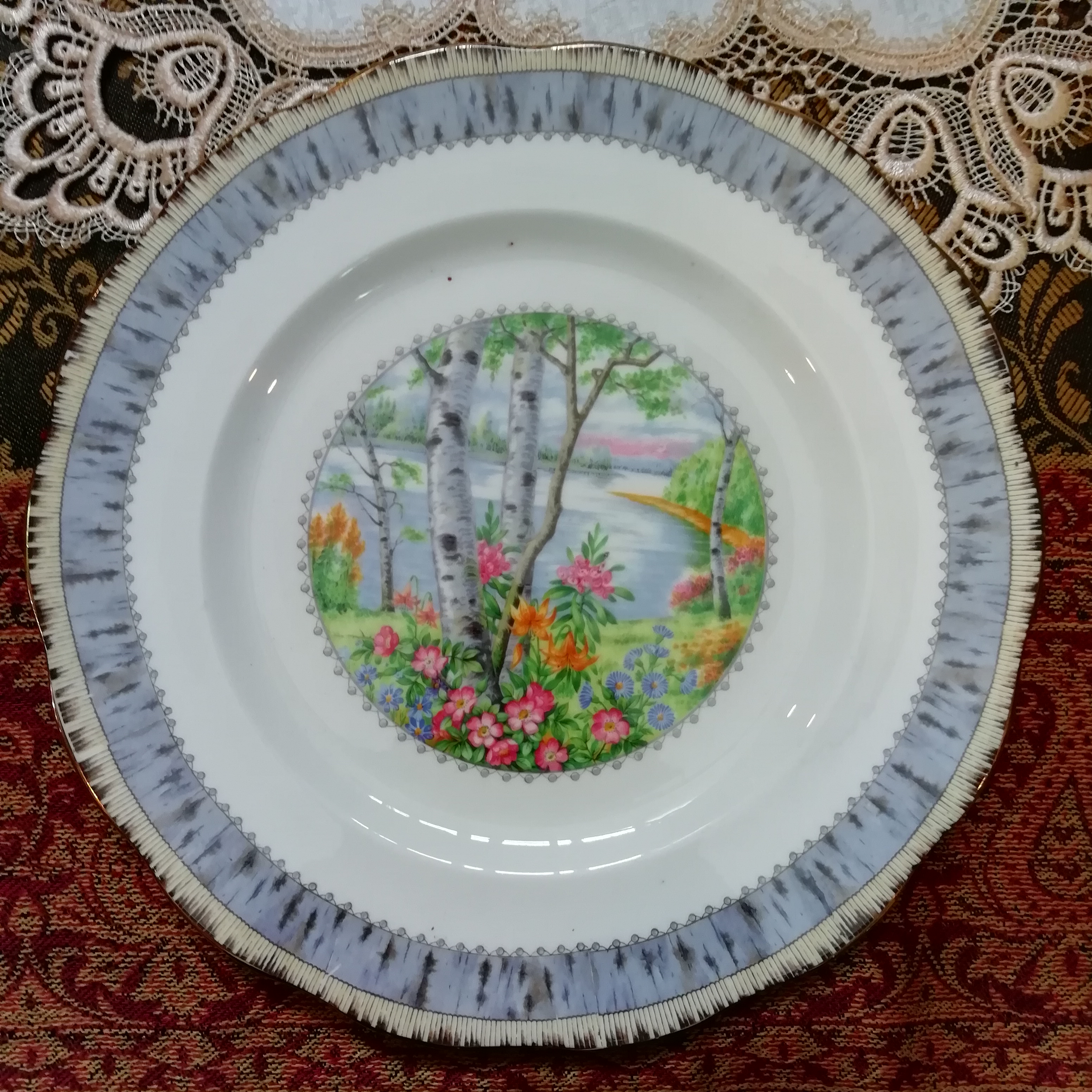 ชุดถ้วยชาจานชามชุดใหญ่ Royal Albert รุ่น Silver Birch จัดครบชุดถ้วยชาพร้อมกา นม น้ำตาล จานครบทุกประเภท