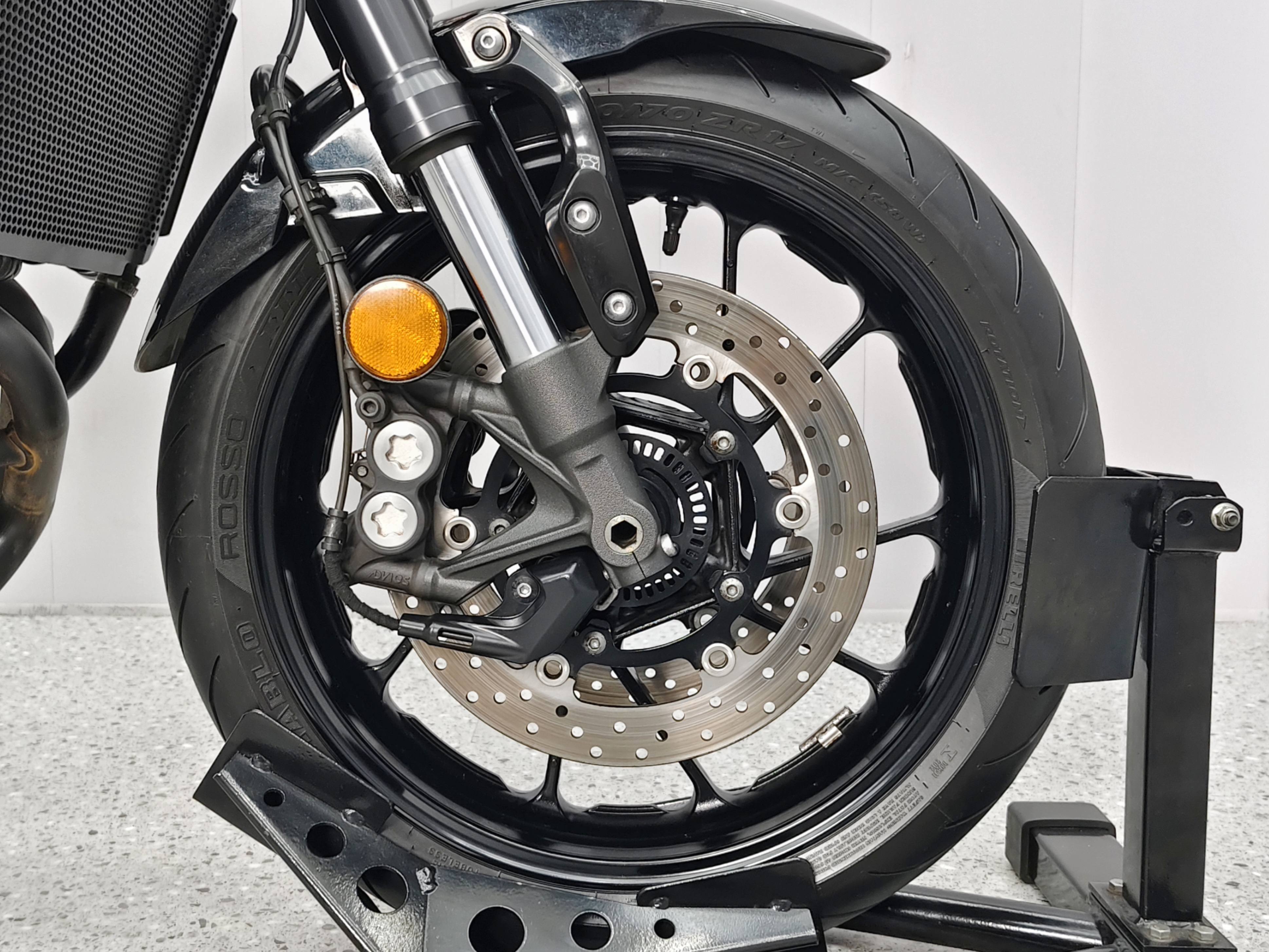 เข้าใหม่จ้า💥 YAMAHA XSR900 ปลายปี 2018 โปรโมชั่นเด็ด‼️ฟรี⭐