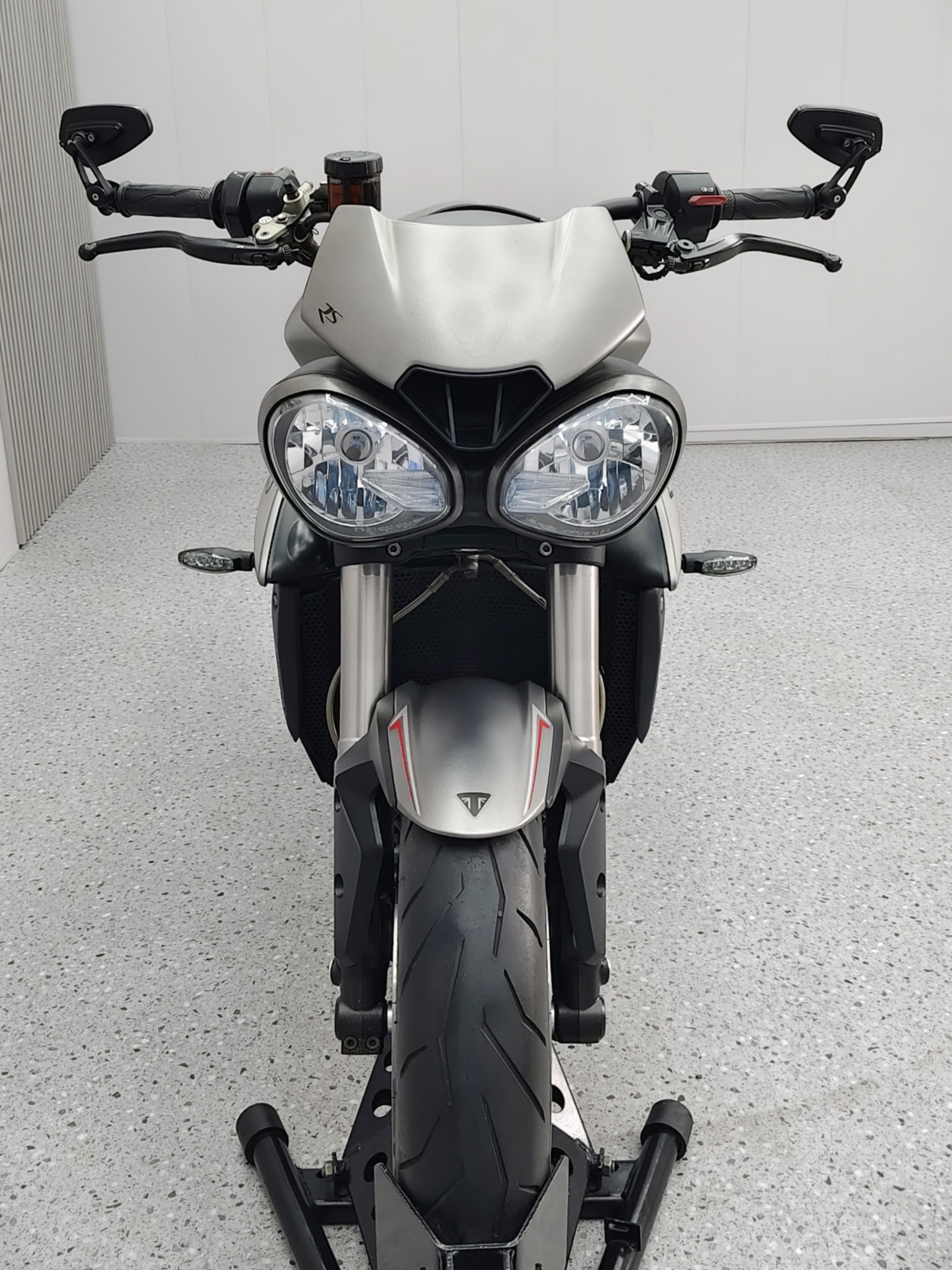 วัยรุ่นอังกฤษว่างายยย‼️ TRIUMPH Street Triple 765 RS จดปี 2019 โมเดล 17 รถสวย อ๊อฟชั่นครบ‼️