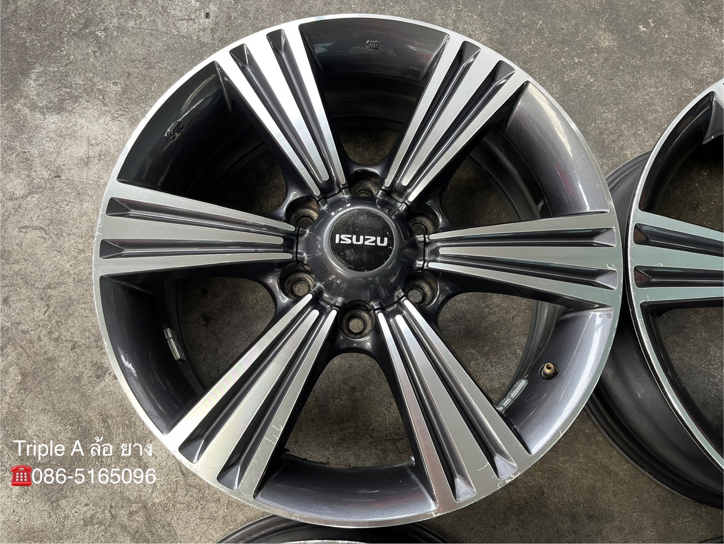 ✨ล้อแม็ก✨ISUZU X-Series ขอบ 18 เทาหน้าเงา