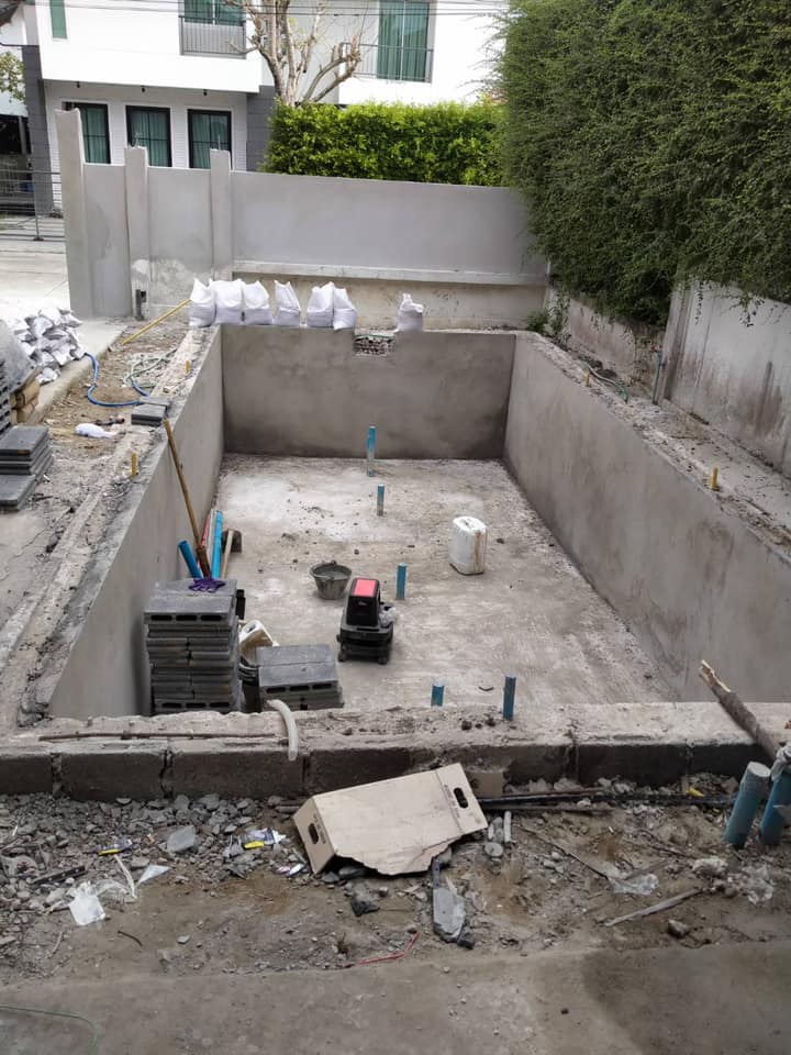 หินปูสระว่ายน้ำ บ้านพักอาศัยพระยาสุเรนทร์ green sukabumi