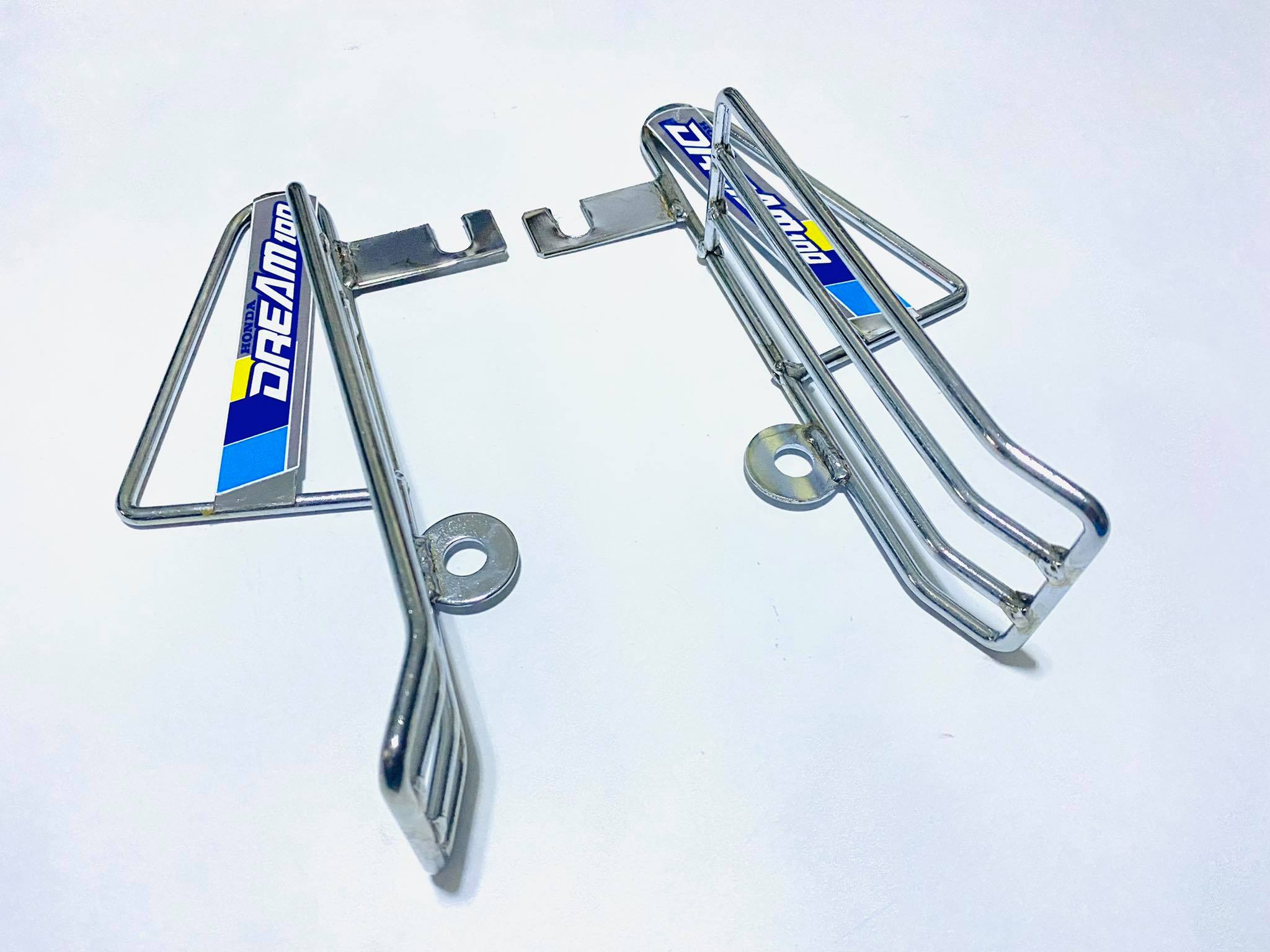 พักเท้าหลังดรีมคุรุสภา ซี 70 เรียวก้า เหล็กชุบ L8