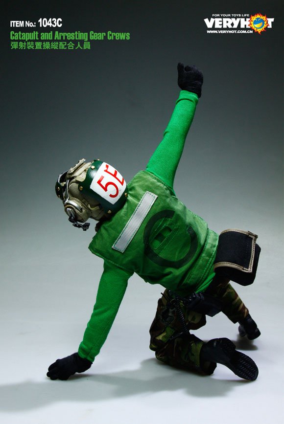 VERYHOT NO:1043C US Navy Flight Deck Crew (Catapult and Arresting Gear Grews