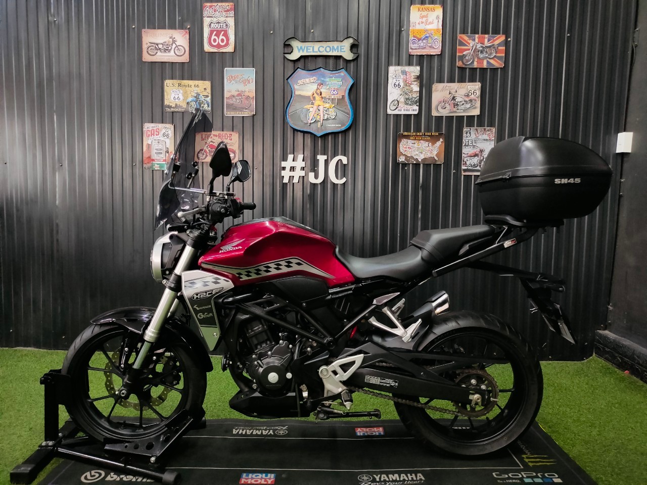 All new CB300R รถบ้านแท้มือเดียว ไม่ประมูล ไมล์แท้ 4พันโล สวยในสไตล์ 2018