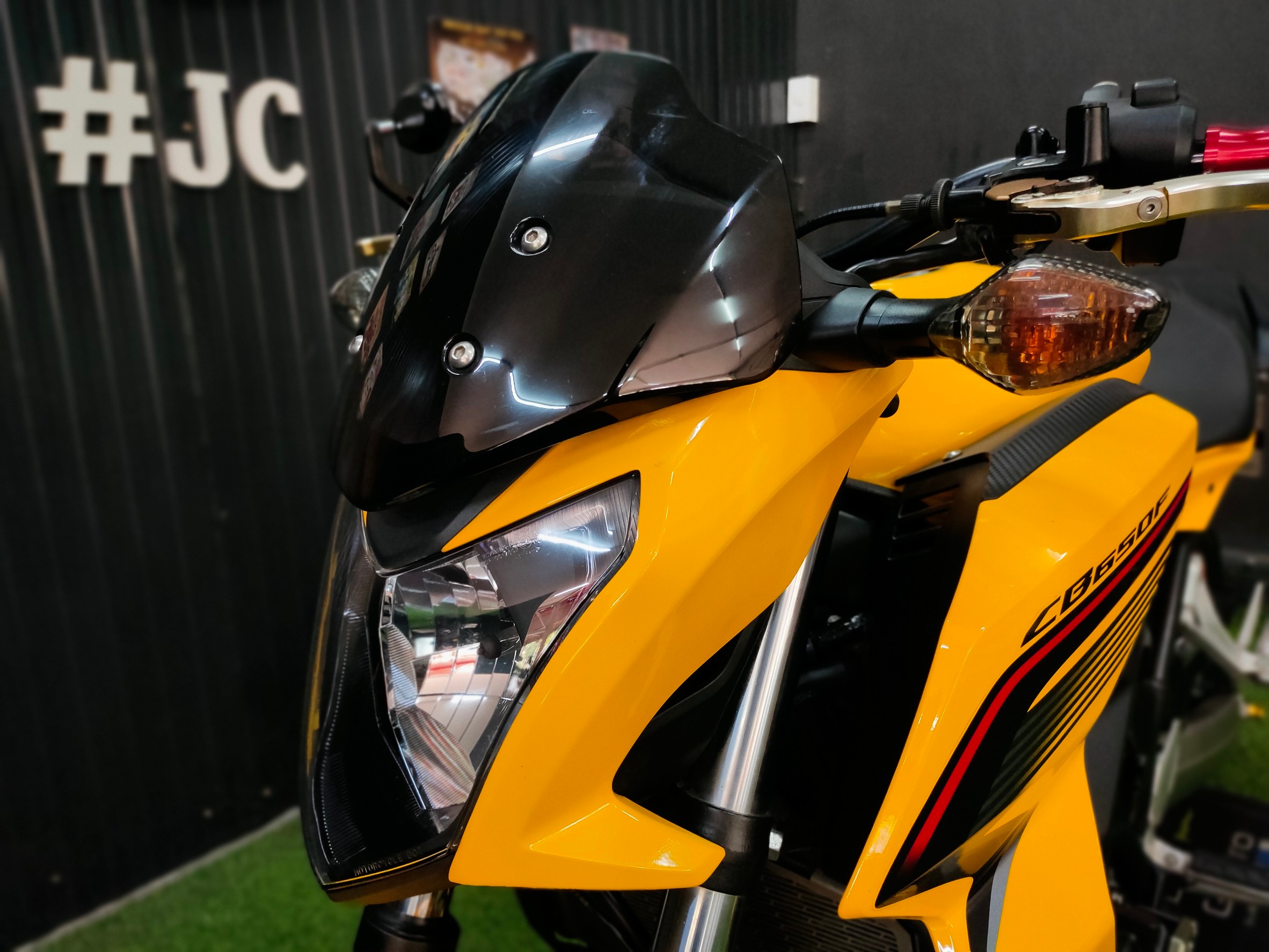 ถูกใจทั้งคนสั้น-ทั้งคนยาว 🤟 มาแว้วโปรดี...รถดีราคาเบาๆ‼️ HONDA CB650F จดปี14 รถบ้านทรงดี_มีอนาคต_ออกรถ99บาท ⁉️