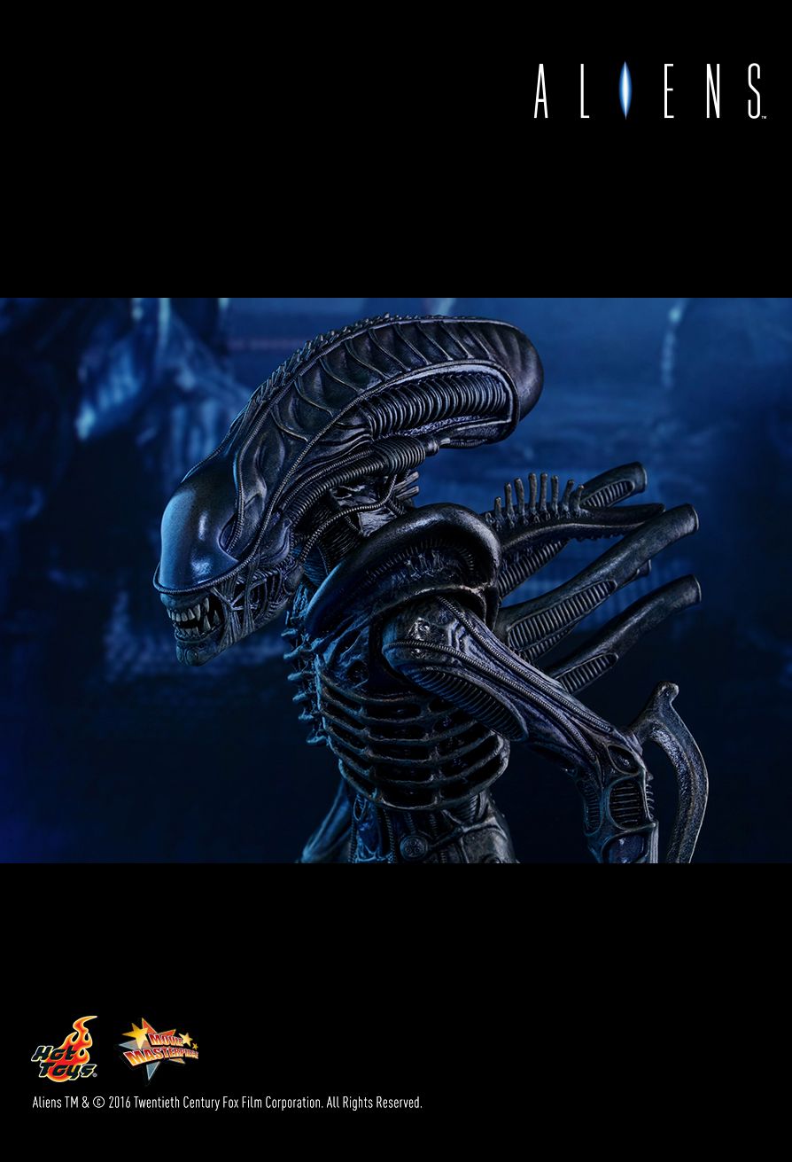 Hot Toys MMS354 Aliens - Alien Warrior