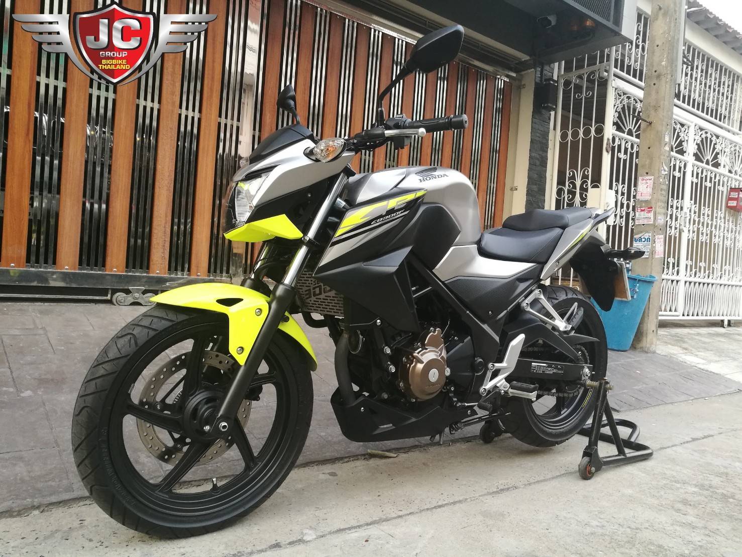 CB300(abs)รถบ้านมือเดียว สภาพ95% ไมล์แท้ หกพันโล