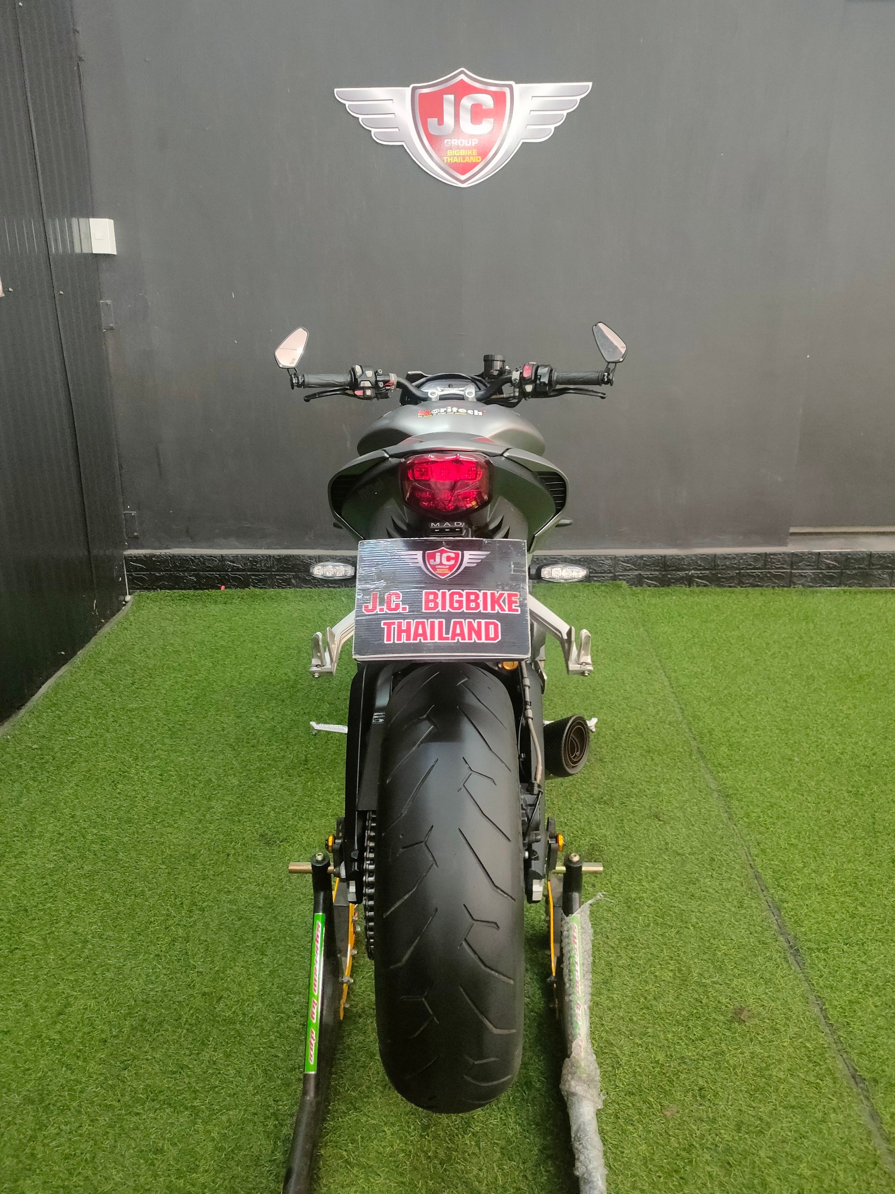 🏍💨 ที่สุดใน Naked คลาส 800 จากแดนผู้ดี 🤗 🇬🇧 Triumph 🇬🇧 Street Triple 765 RS รถออกปี 2019