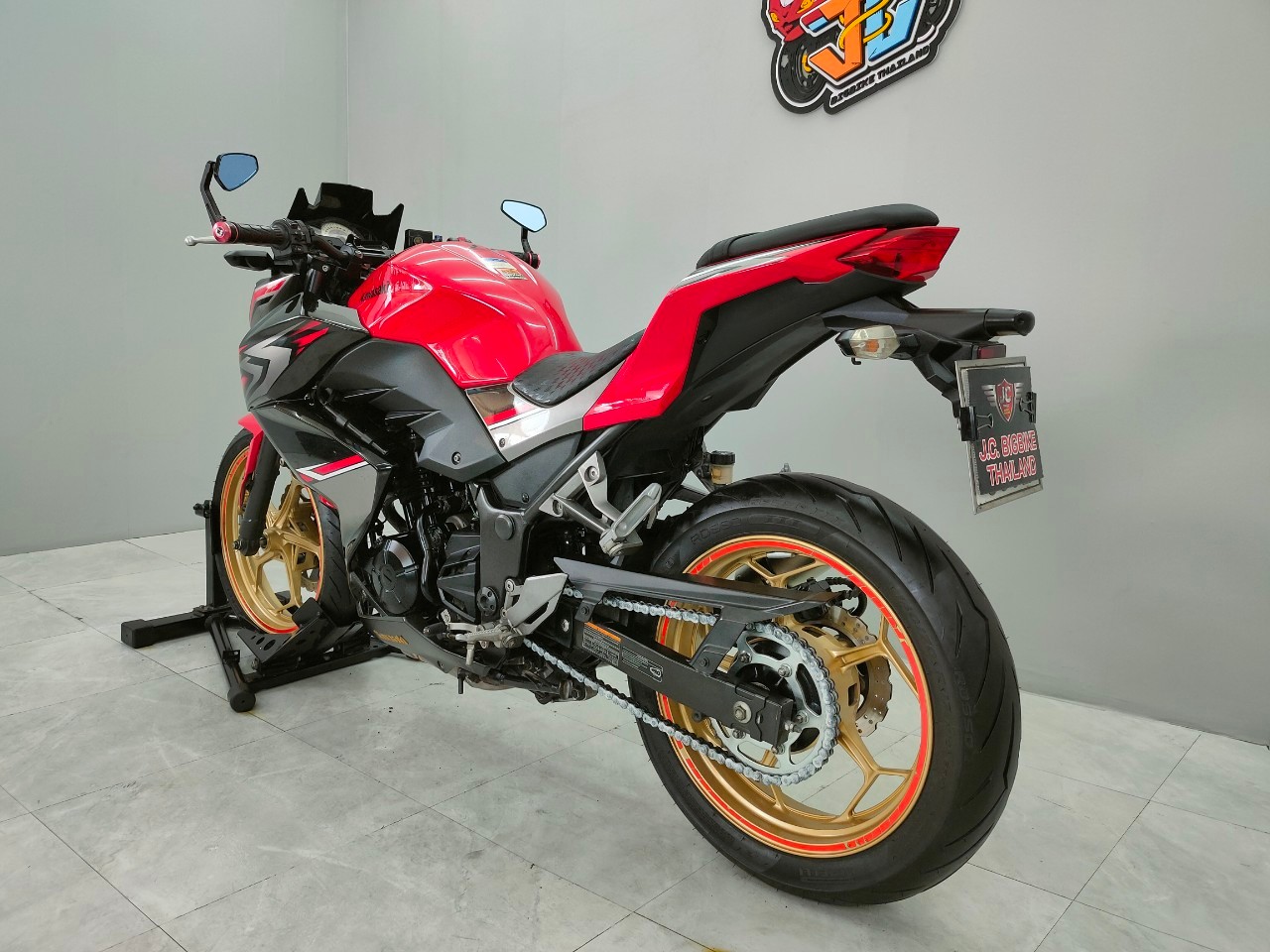 ❌️ ร้าน นี้ ไม่ กรอ ไมล์ ❌️ 300cc. ราคาเบาๆ Kawazaki Z300 โฉมสุดท้าย จดปี2018 สภาพพร้อมใช้งาน