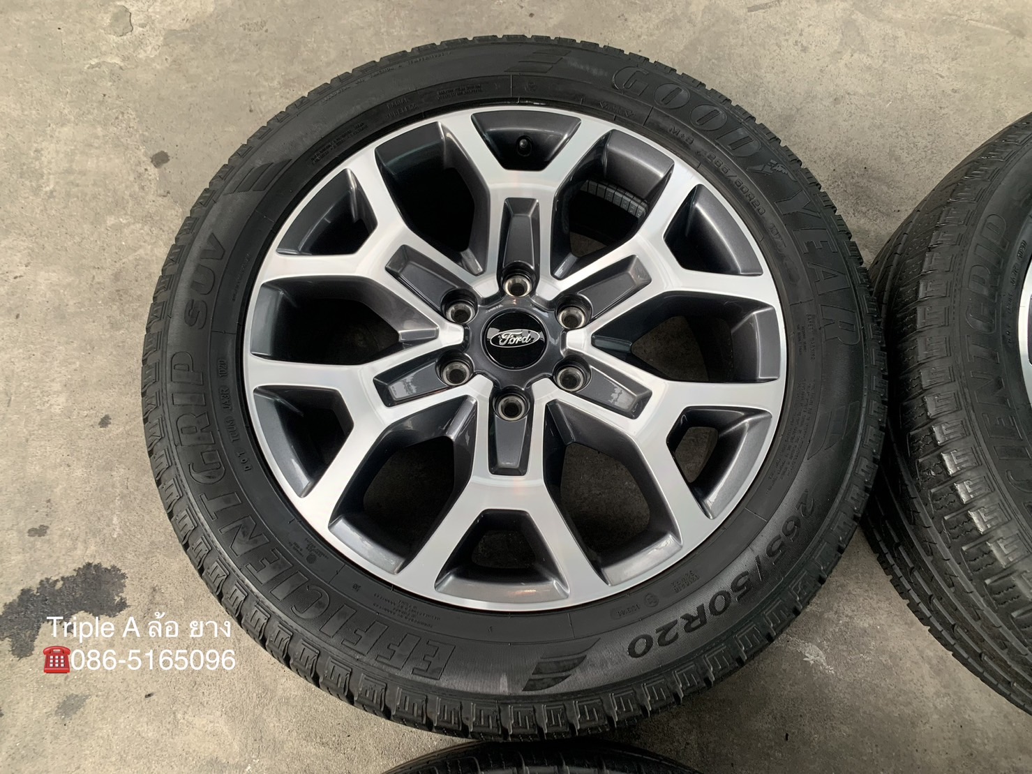 ✨ล้อแม็ก✨Ford Everest Next-Gen รุ่นใหม่ล่าสุด ขอบ 20 พร้อมยาง 265-50-20 GoodYear ปี 20