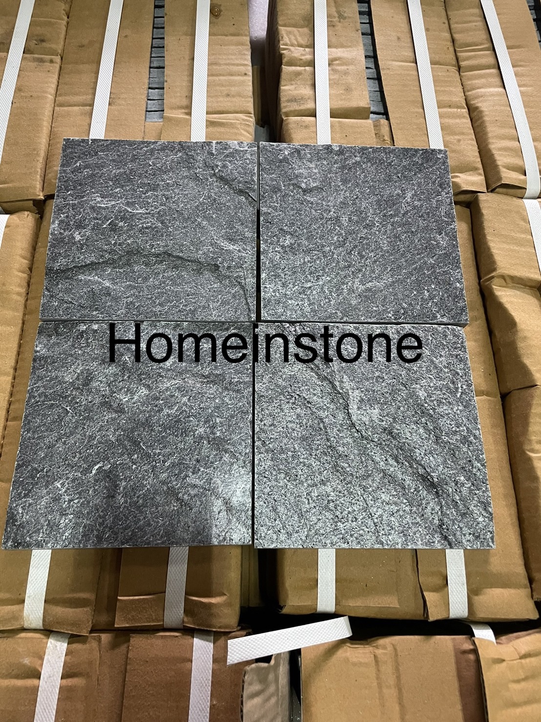 ปูตรงไหนก็สวย หิน Silver Grey ปูลานจอดรถ ถนน และทางเดิน