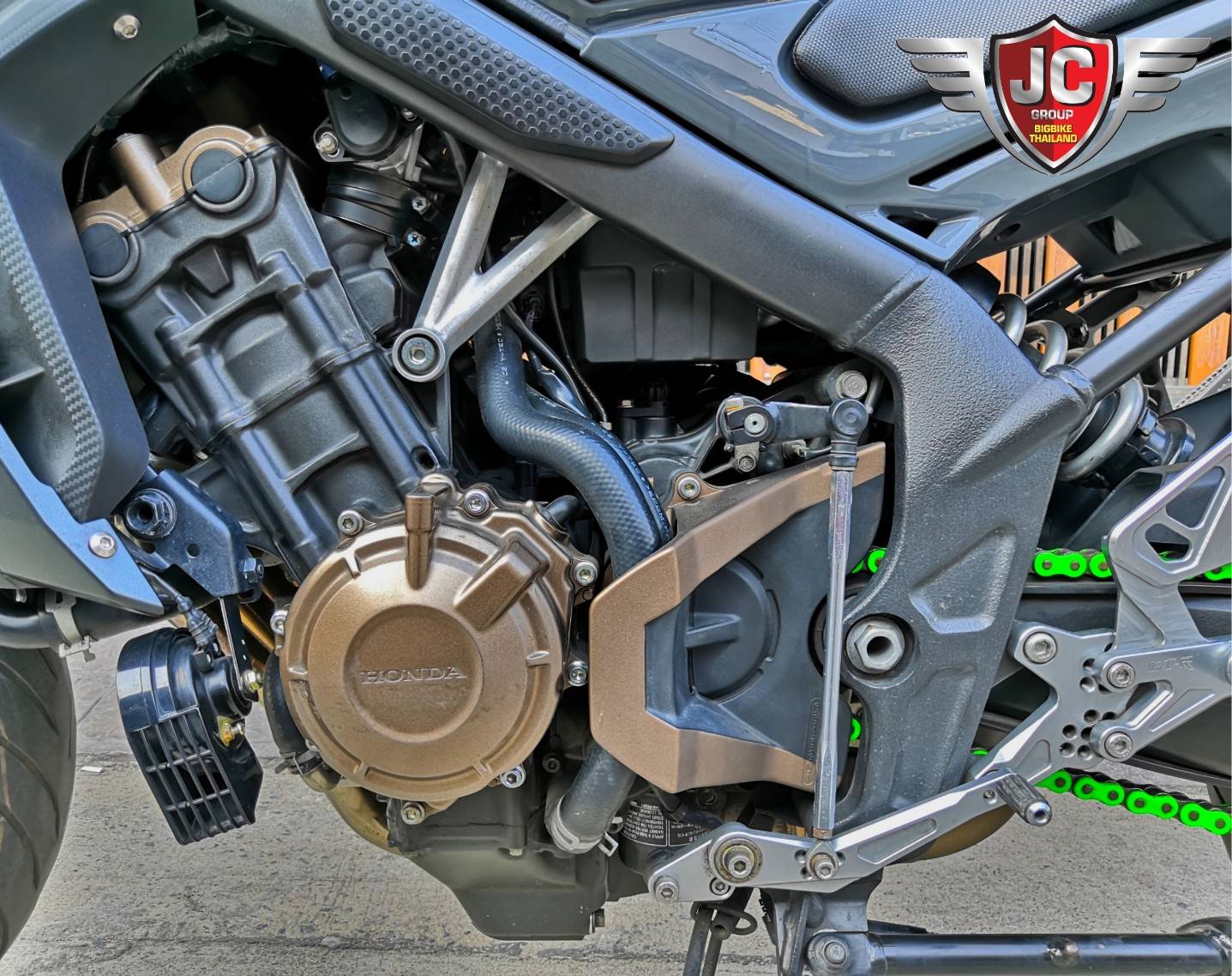 CB650F _LED รถบ้านแท้ สไตล์แต่งแนวๆ เท่แบบมีสไตล์