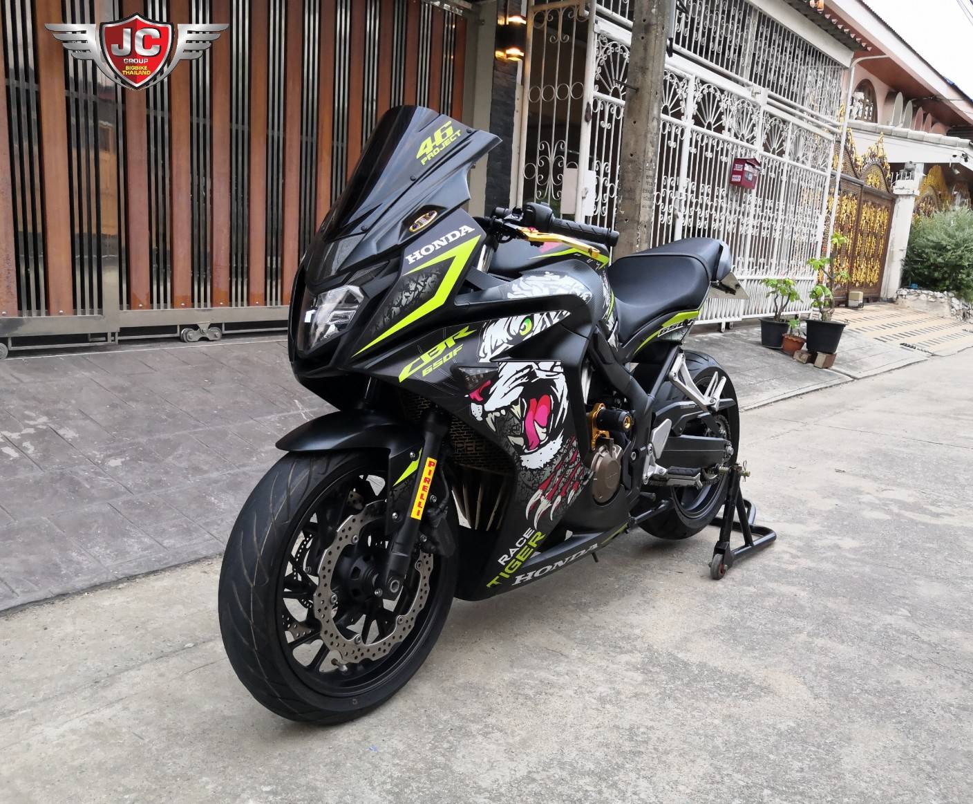 👉🏻👉🏻CBR650F👈🏻👈🏻รถสวยมือเดียวแต่งหล่อๆ