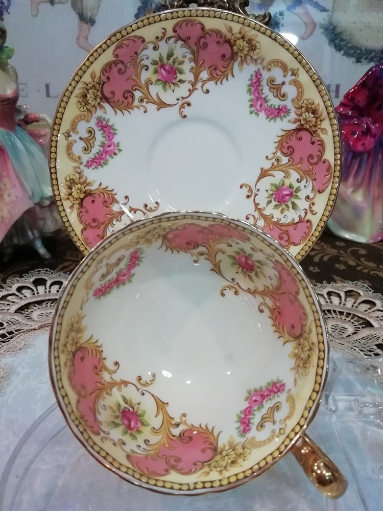 ถ้วยชา Aynsley กุหลาบชมพู-หูทอง Bone China ผลิตปี 1934