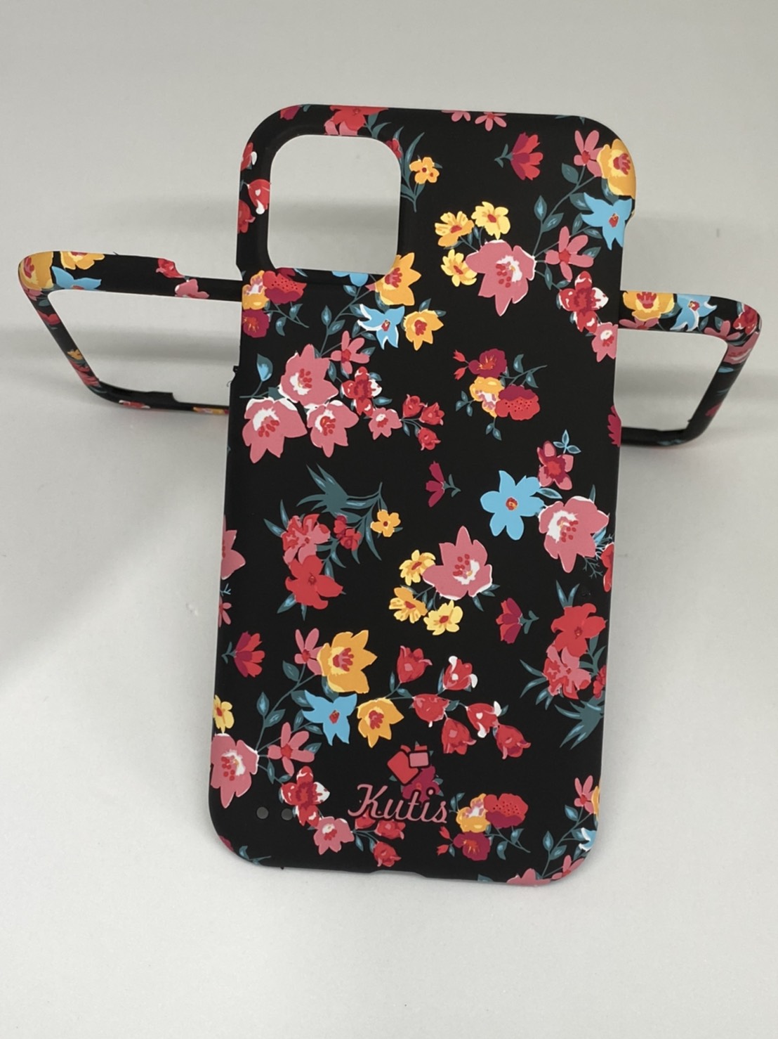 เคสคูทิส(Kutis)เคสไอโฟน11G(ลายดอกไม้หลากสี)มาใหม่ เคสประกบหน้า-หลัง เคสเรืองแสง เคสลายวินเทจ ร้านSuperhero Klongthom