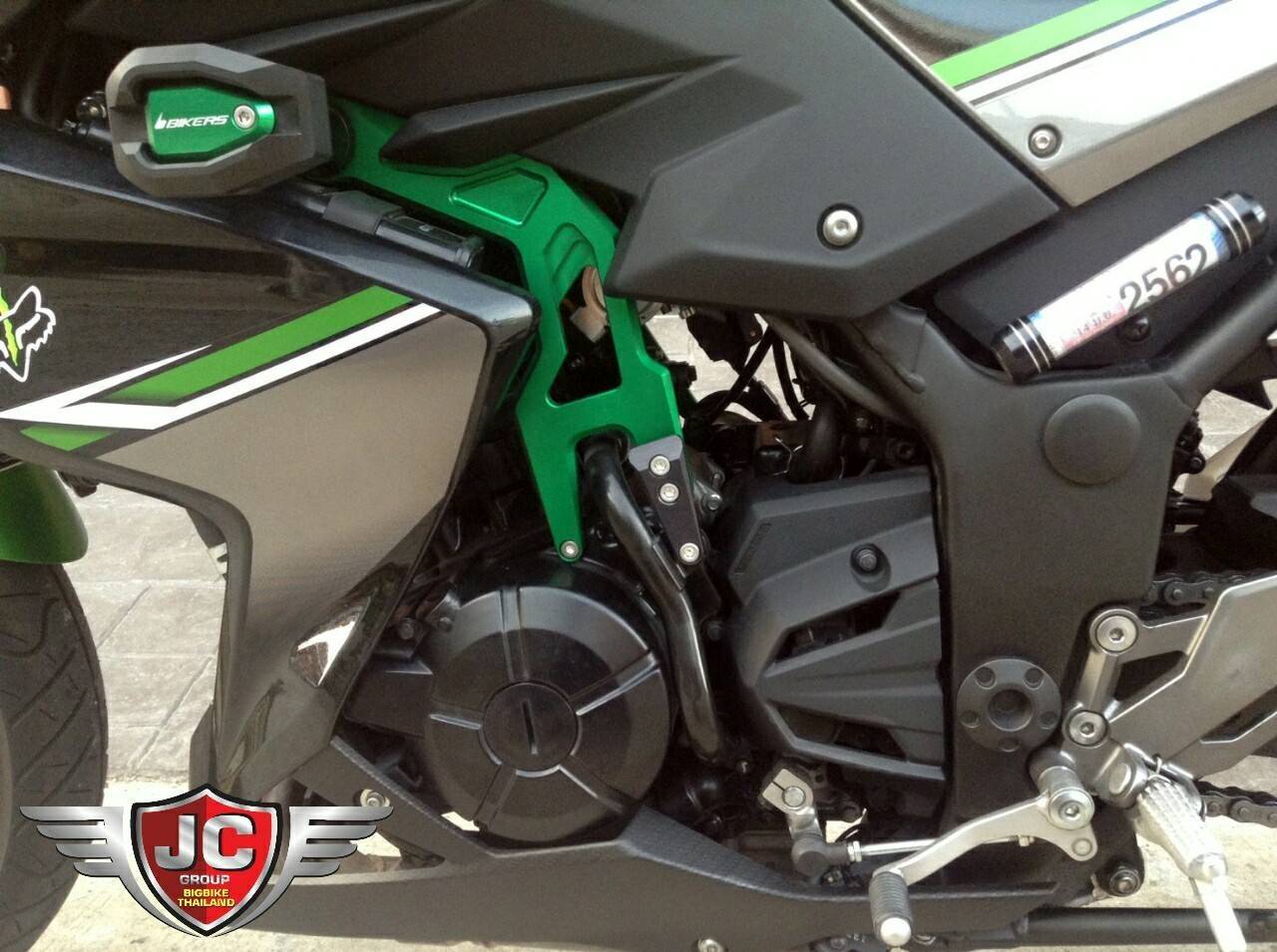 รถบ้านแท้ๆ ไมล์น้อย นางฟ้าตัวแม่แท้