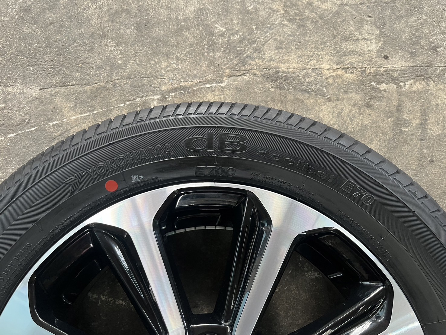 ✨ล้อแม็กป้ายแดง✨Mitsu Mirage รุ่นใหม่ ขอบ 15 พร้อมยางใหม่💯185-60-15 Yokohama♨️ปี 24♨️