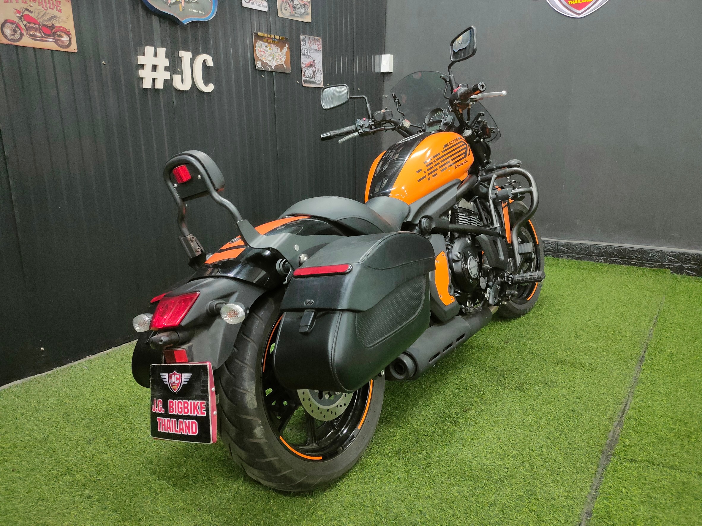 🏍 แต่งสไตล์ฮาเล่ย์มาเลยจ้าคันนี้....🤗 Vulcan650s Cafe จดปี 2019 ไมล์9พันโล หาอยู่ต้องโดนแล้ว‼️ 💨