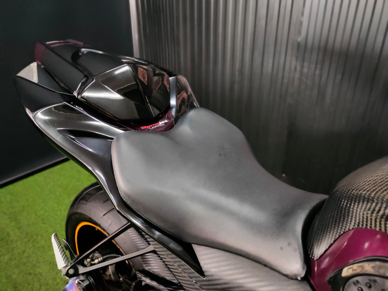 🐬 ได้เวลาโลมาโชว์ตัว #GSX-R1000 สเปค 🇺🇸 จดทะเบียน ธ.ค. ปี 2014 แต่งเต็มพร้อมบิน...ขี่อย่างมันส์‼️