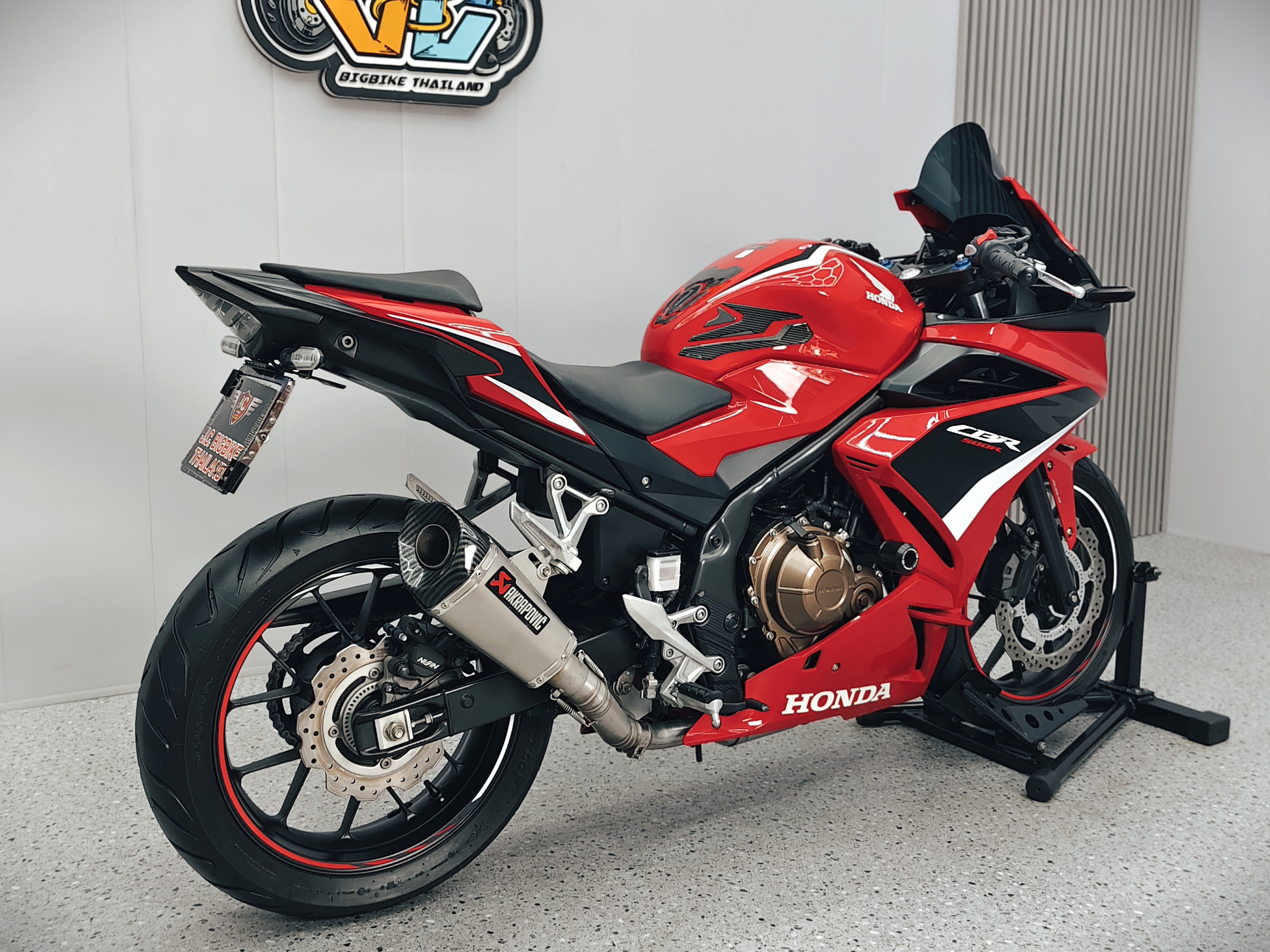 แต่งลายใหม่....ไมล์หลักพัน 🥰 HONDA CBR500R ABS ปี 2020 พร้อมโปรเด็ด ⭕️ บาทเช่นเคย‼️