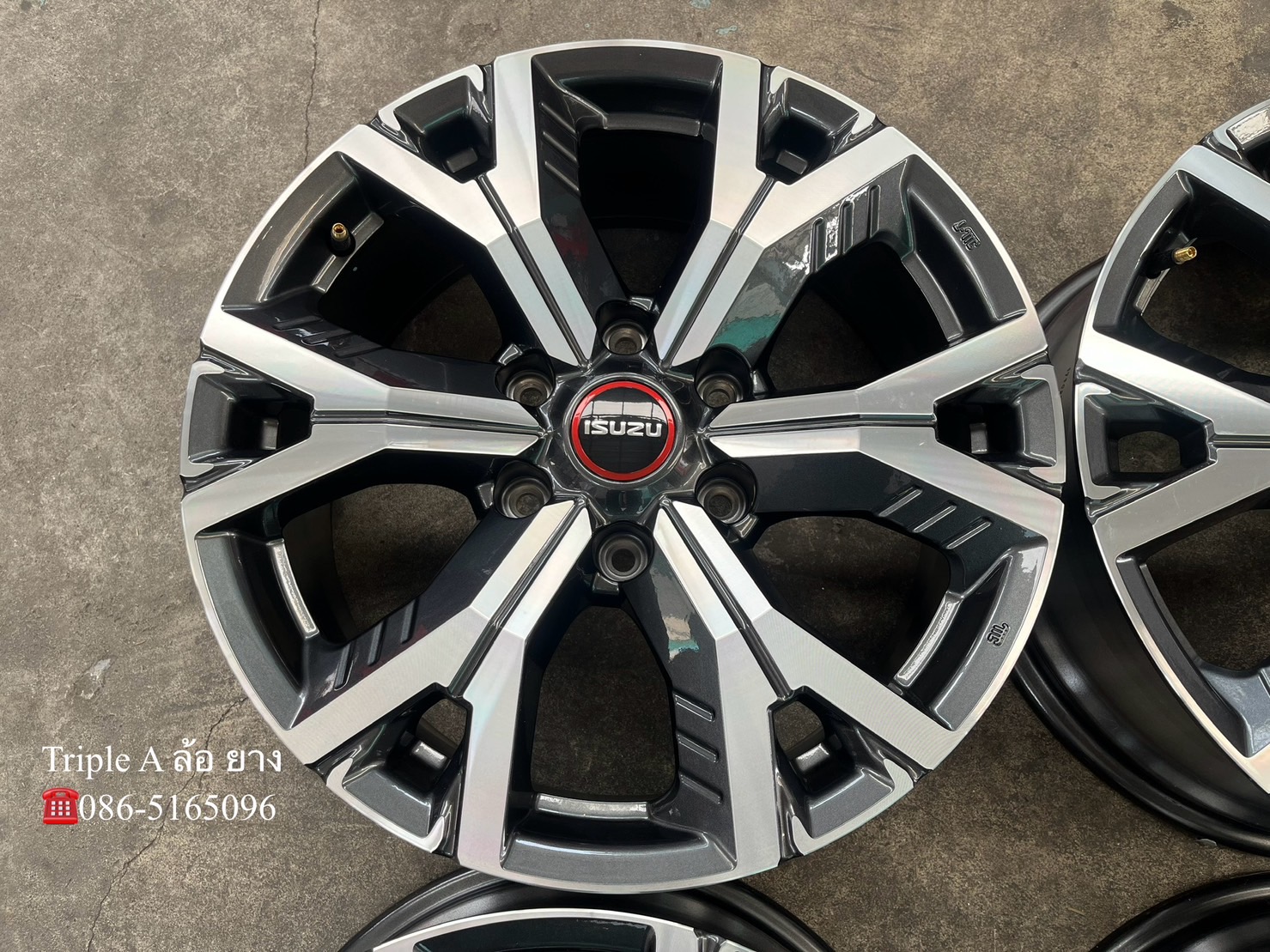 ✨ล้อแม็กป้ายแดง✨ISUZU D-Max รุ่นใหม่ ขอบ 18 เทาหน้าเงา💖สวยกริ๊บ💖