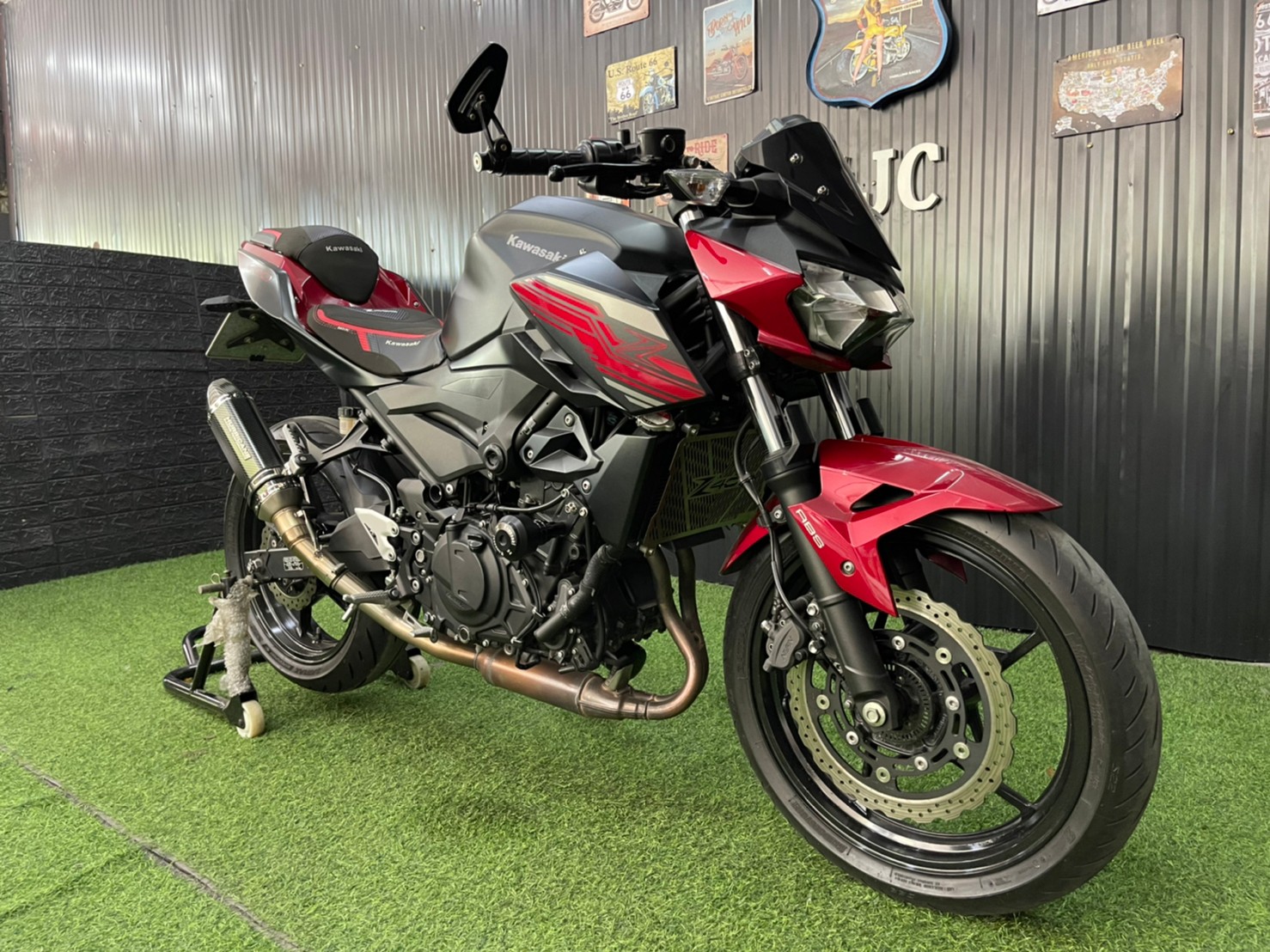 👉🏻 Kawasaki Z400 ABS รถปี2019 เจ้าของมือเดียว มีทรงใช้งานน้อย ของแต่งกุ๊บกิ๊บ ผ่อนสบ๊ายสบาย💸