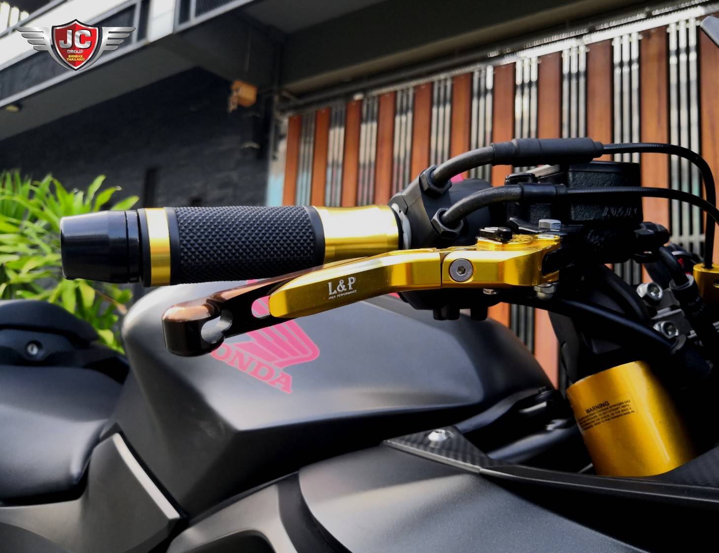 CBR500R ตัวพิเศษ 🔥𝐑𝐚𝐜𝐢𝐧𝐠 𝐀𝐝𝐝𝐢𝐜𝐭 𝐄𝐝𝐢𝐭𝐢𝐨𝐧🔥จดทะเบียนปี 2019 สภาพนางฟ้าไมล์4พันโลแท้