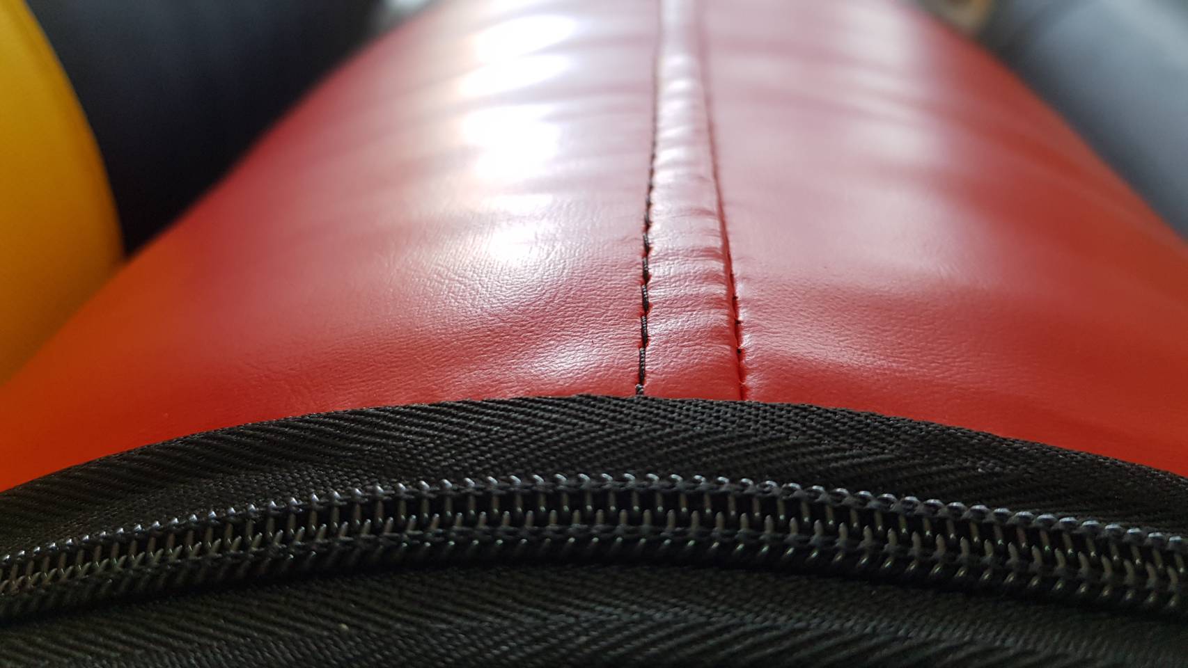 กระสอบทรายตั้งพื้น Monster Punch รุ่นกลาง