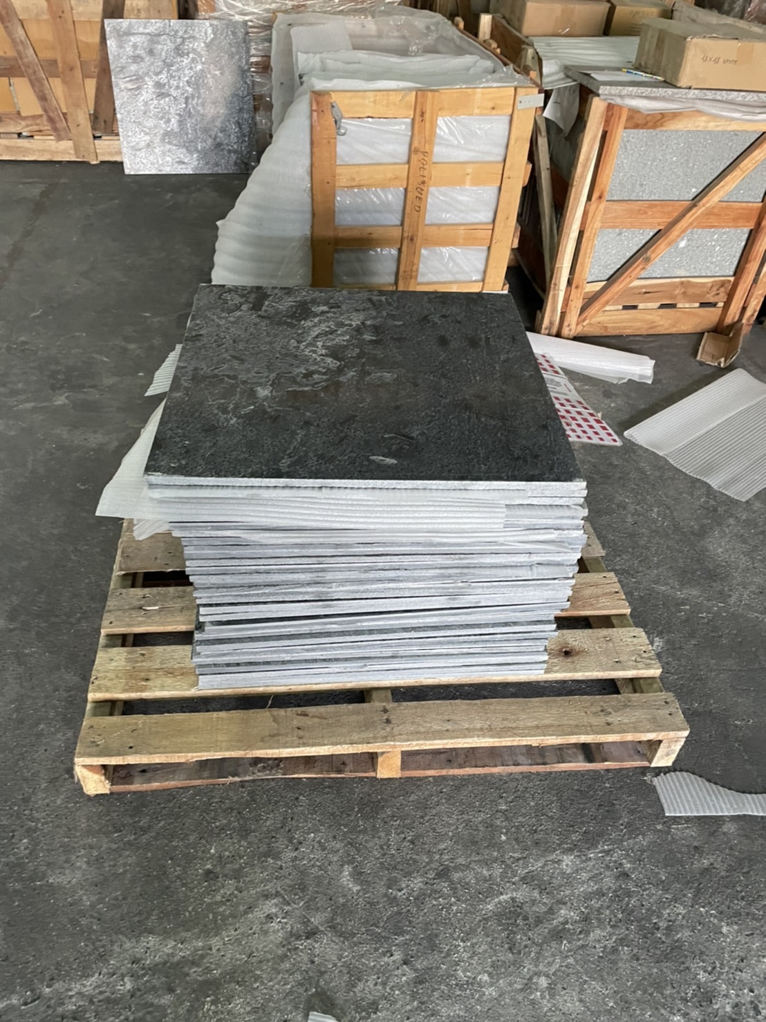 หินธรรมชาติ Silver grey polish 60x60