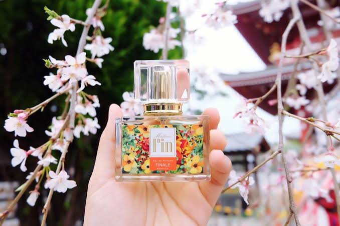 Finale หอมละมุนเย้ายวน น้ำหอม มาดามฟิน madame fin มาดาม ฟิน madamefin น้ำหอมผู้หญิง perfume