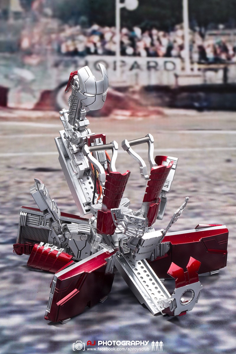 TYStoys 1/6 MK.5 Technical suitcase (Transformable)