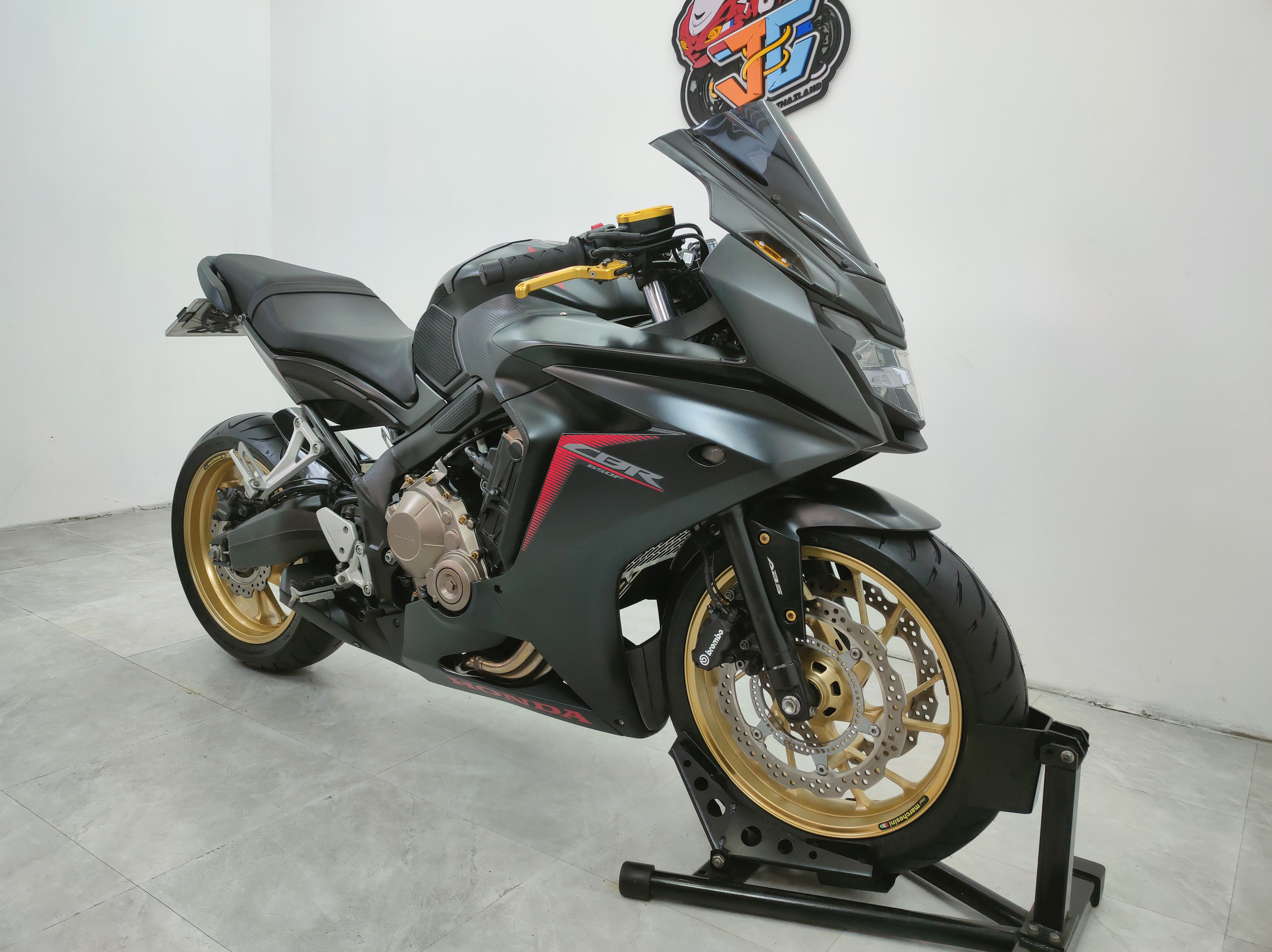 ดำ ดุๆ มาใหม่อีกลำ HONDA CBR650F รถปลายปี 2017 ทรงดีวิ่งน้อยจ้า