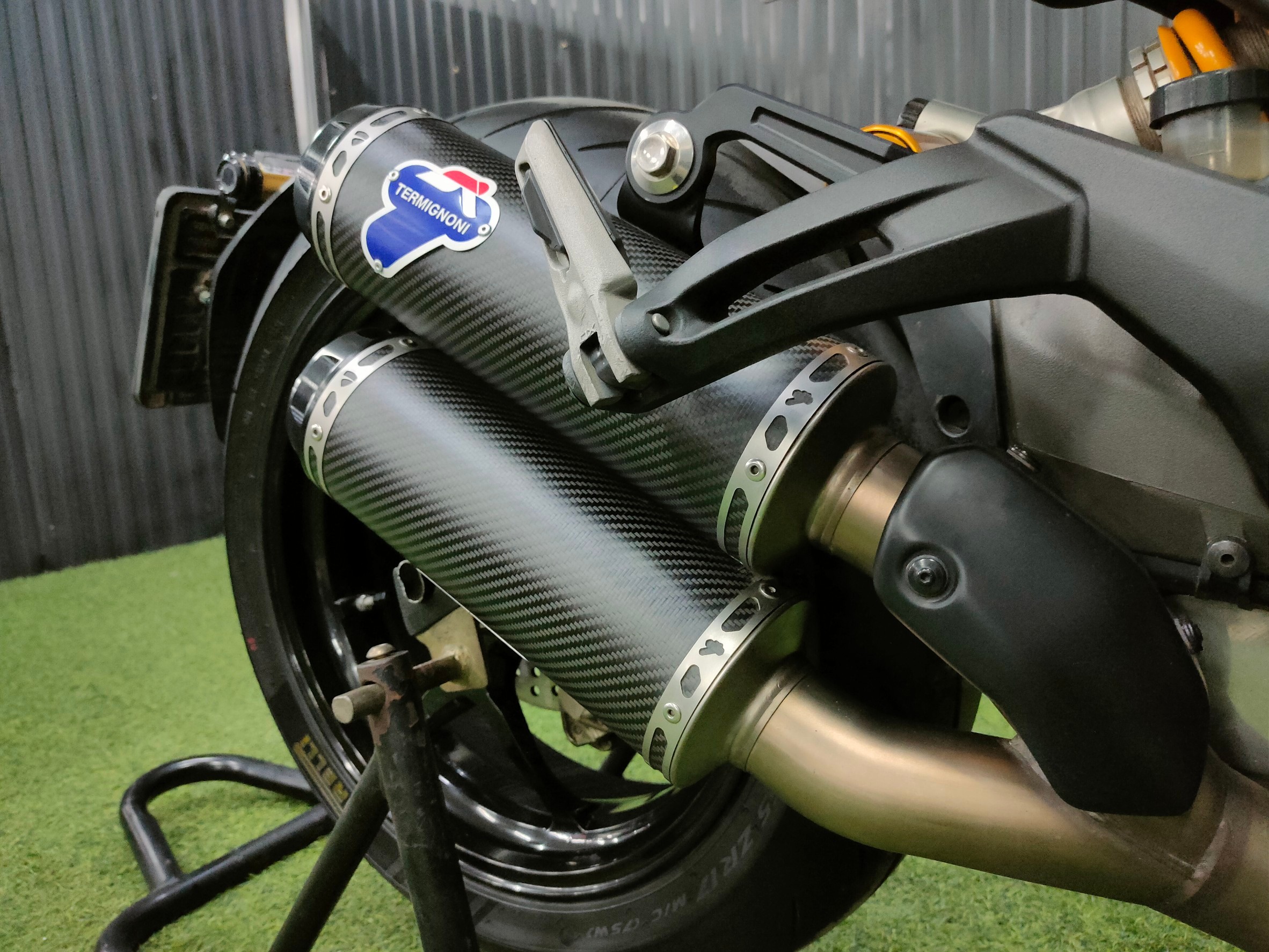 แรร์ไม่แรร์ไม่รู้...แต่ในออนไลน์นับคันได้เลย⁉️ 😱Ducati Monster1200S รถปี15 💥ตัวเปล่าก็ล้านแล้ว...ยัดเพิ่มอีก2แสน💥