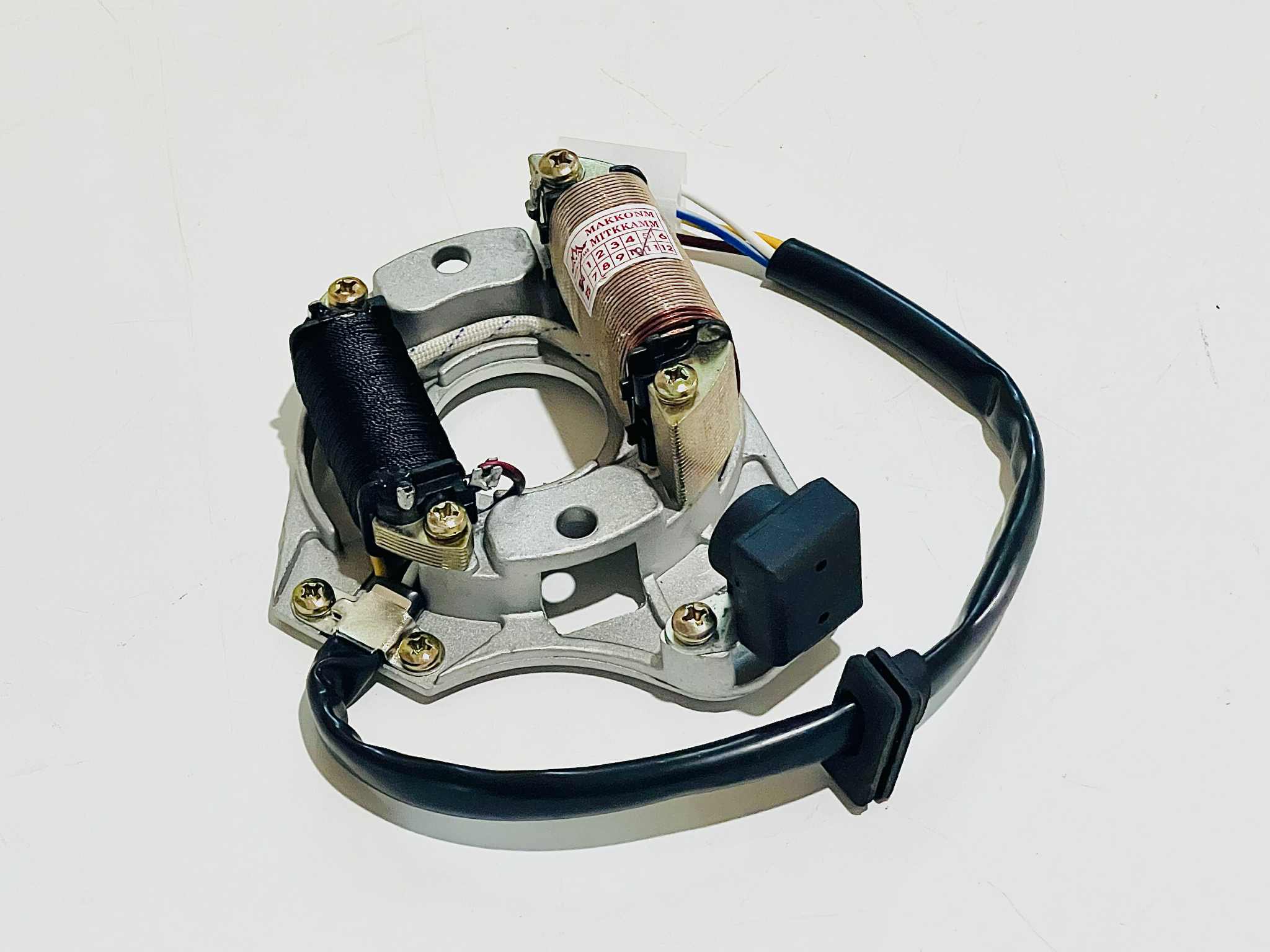 มัดไฟดรีมคุรุสภาสตาร์ทมือ ยี่ห้อ LAO B38