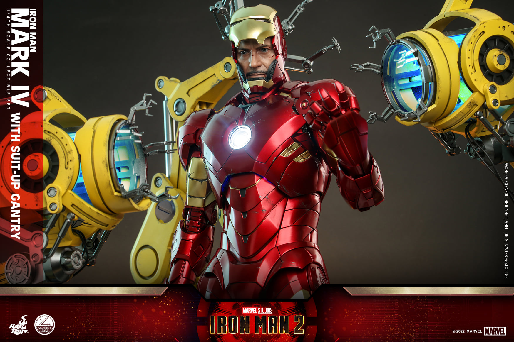 Hot Toys QS021 1/4 Iron Man 2 - Iron Man Mark IV with Suit-Up Gantry