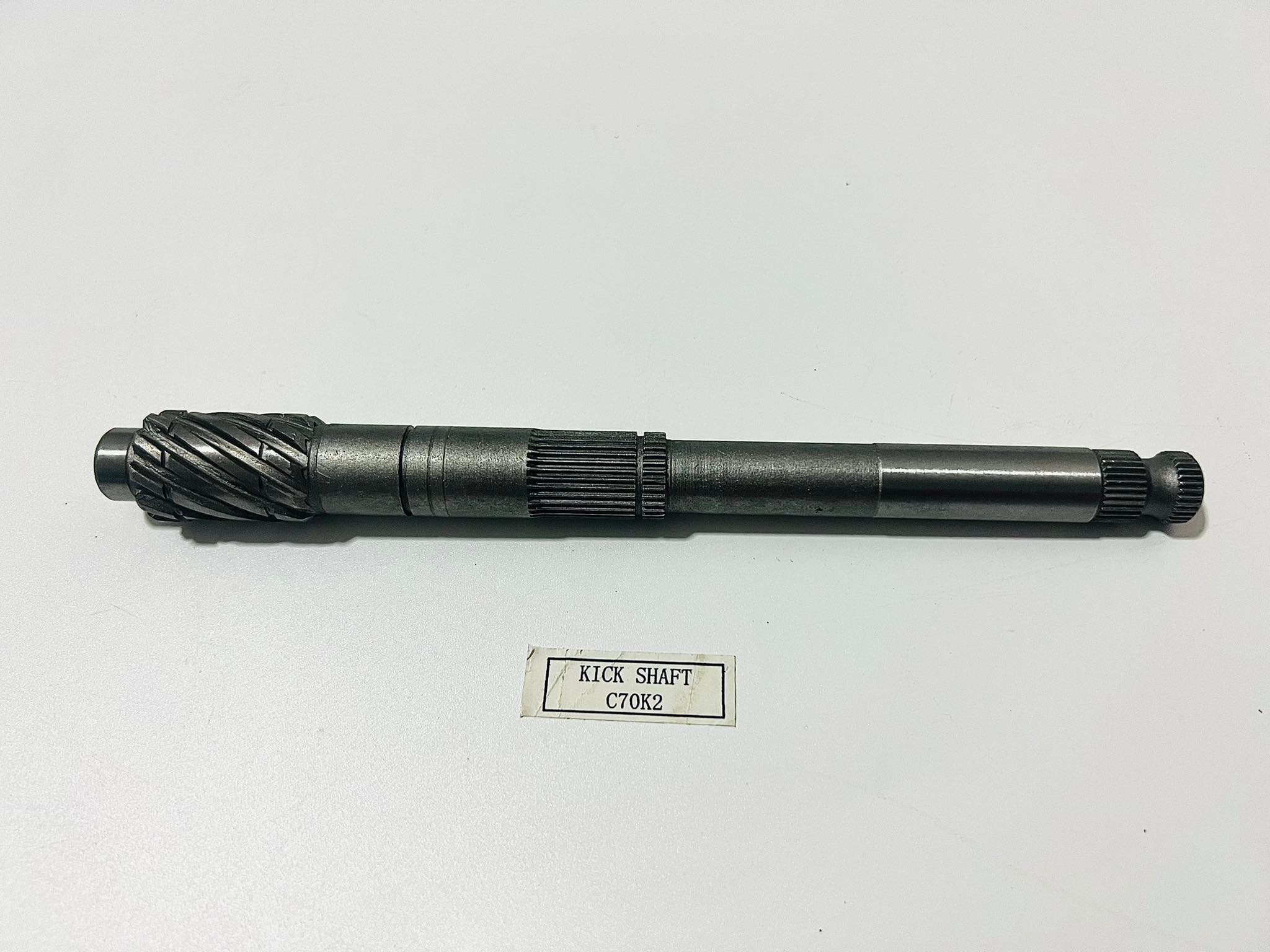 แกนสตาร์ท ชาลี c50 c65 c70 หัวเล็ก