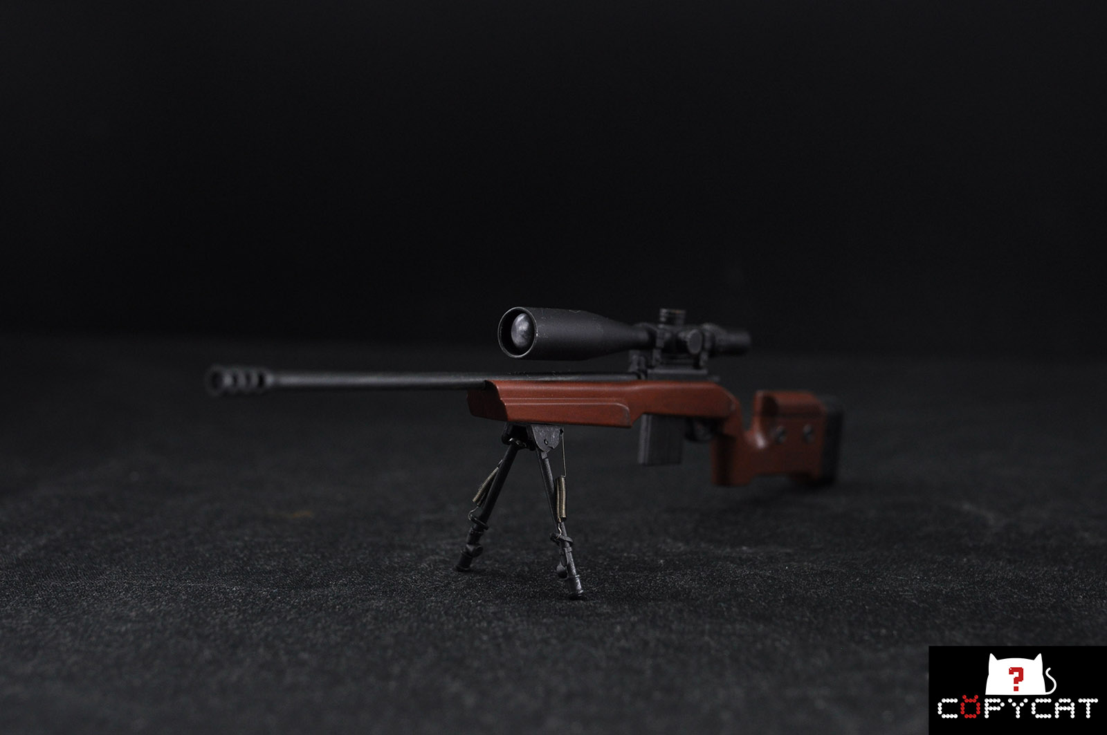 Copycat - Batman sniper rifle