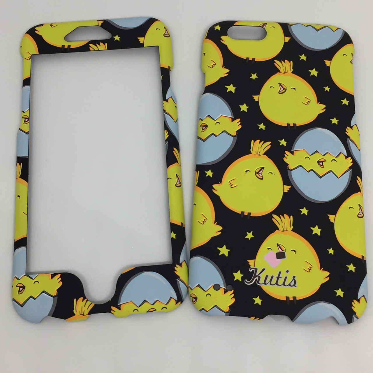 เคสคูทิส (Kutis) ไอโฟน6,6S(ลายลูกเจี๊ยบออกจากไข่สีดำ)