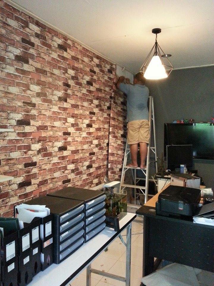 DBS-16 Wallpaper Sticker วอลล์เปเปอร์ไวนิล แบบมีกาวในตัวลายอิฐเก่า หน้ากว้าง 60 cm