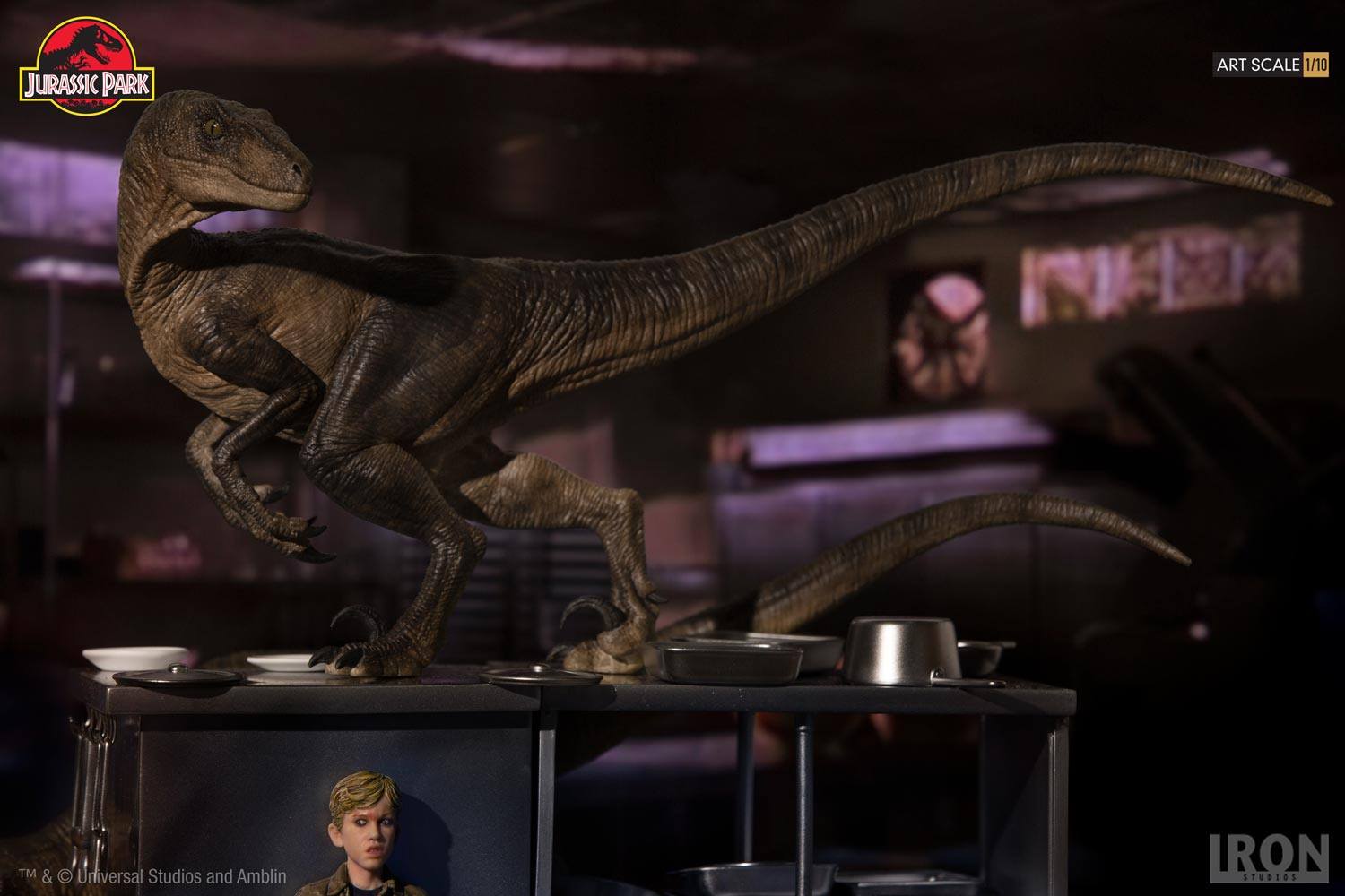 Iron Studios 1/10 Jurassic Park - Velociraptor in the Kitchen