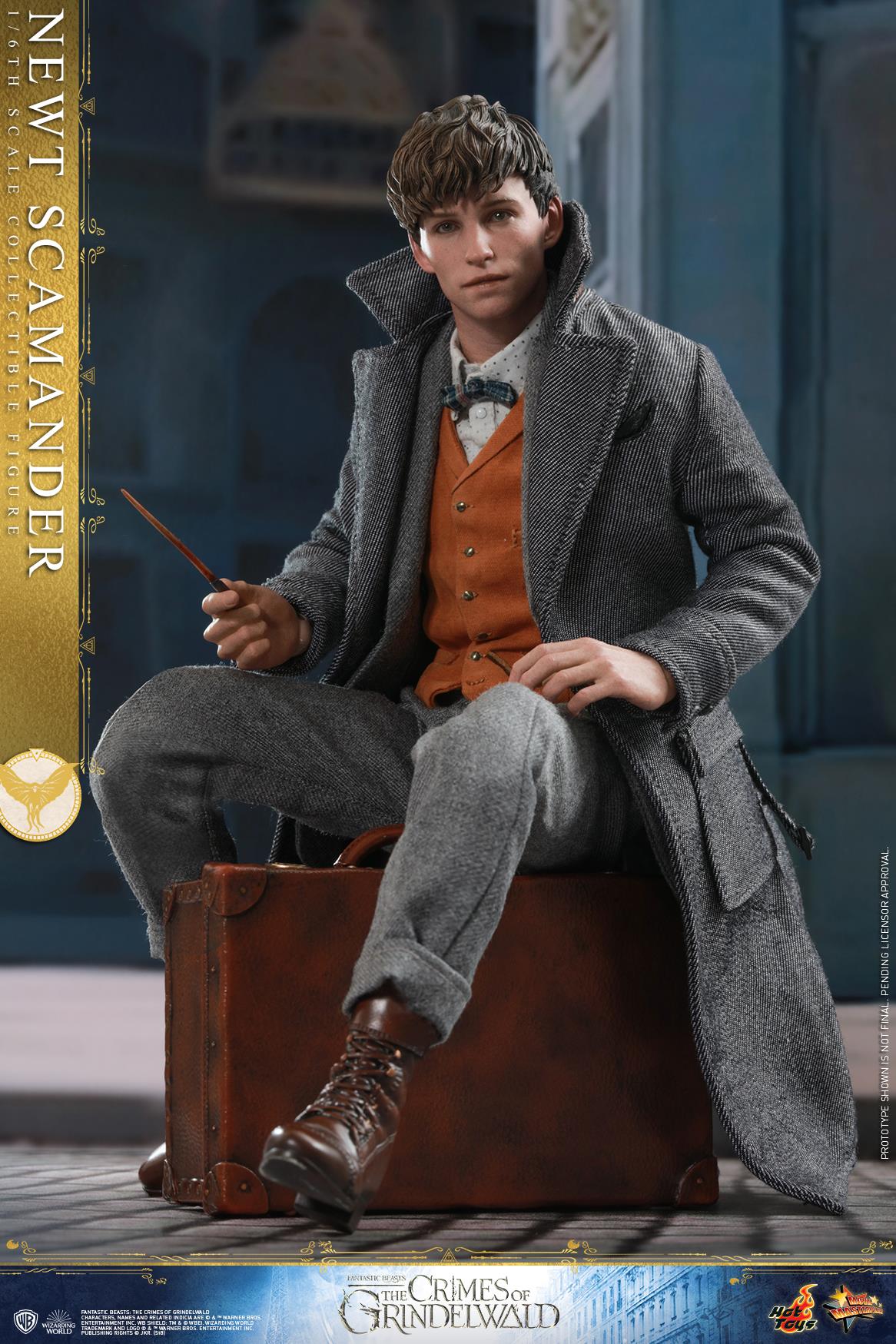 Hot Toys MMS512 FANTASTIC BEASTS:THE CRIMES OF GRINDELWALD-NEWT SCAMANDER