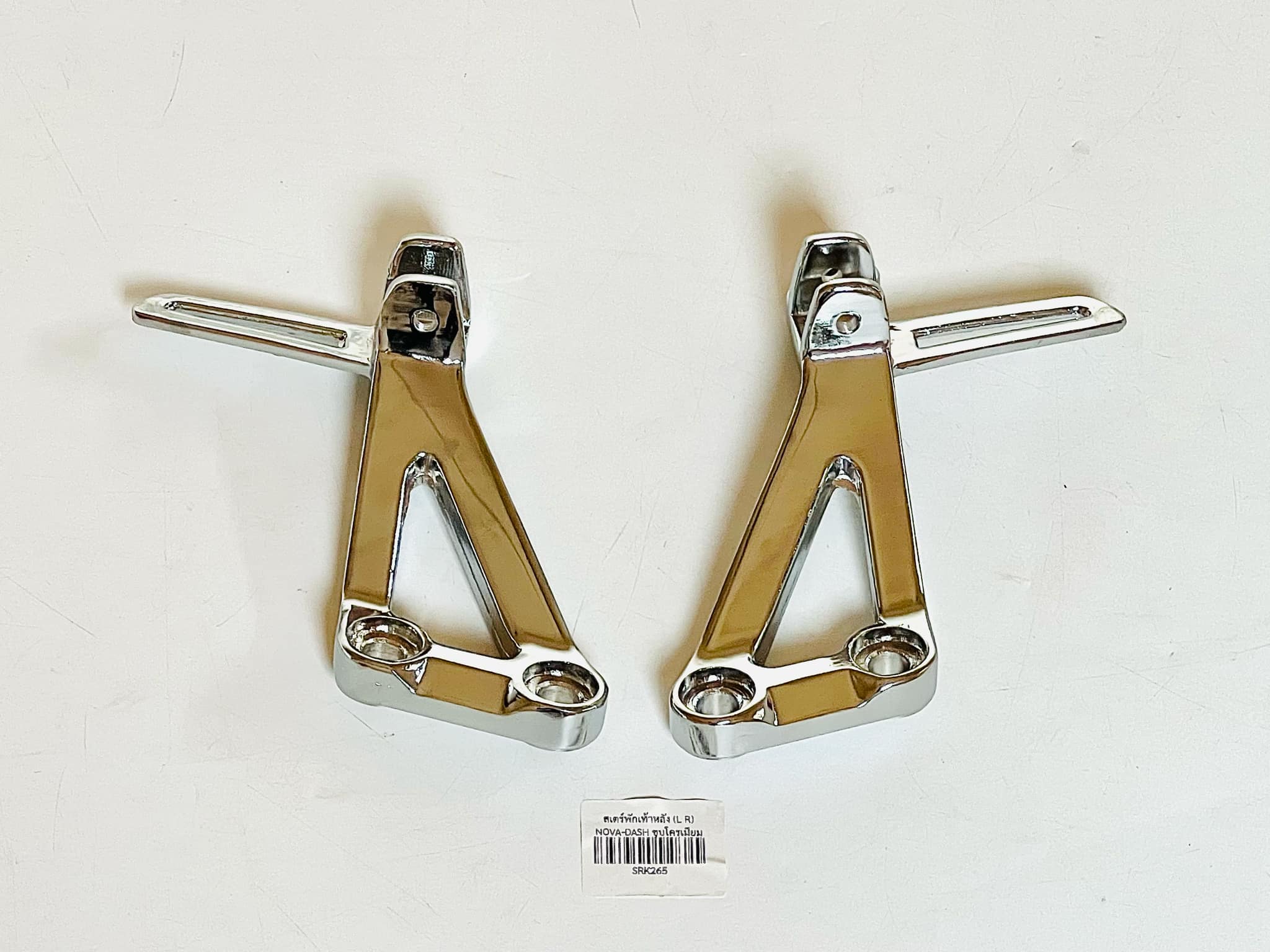 สเตย์พักเท้าหลังโนวา แดช NOVA DASH สีชุบ B28