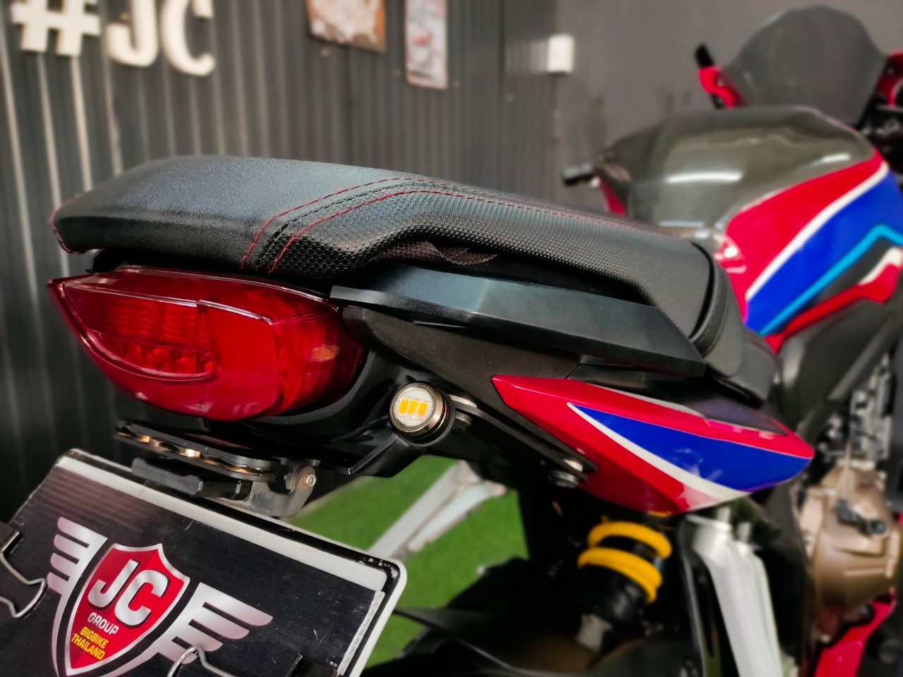 📣 รีบจัดก่อนปรับดอกเบี้ย‼️ HONDA CBR650R ปี 2020 👉 มือเดียว ท่อฟูล ทรงดี 👈