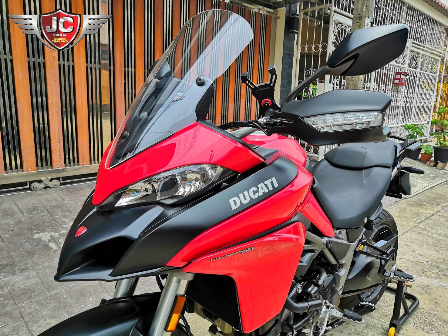 คันนี้พลาดไม่ได้‼️ #𝐃𝐮𝐜𝐚𝐭𝐢 #𝐌𝐮𝐥𝐭𝐢𝐬𝐭𝐚𝐫𝐝𝐚950_Adventure จดปี 2020 ไมล์แท้ 9,𝐱𝐱𝐱 𝐤𝐦