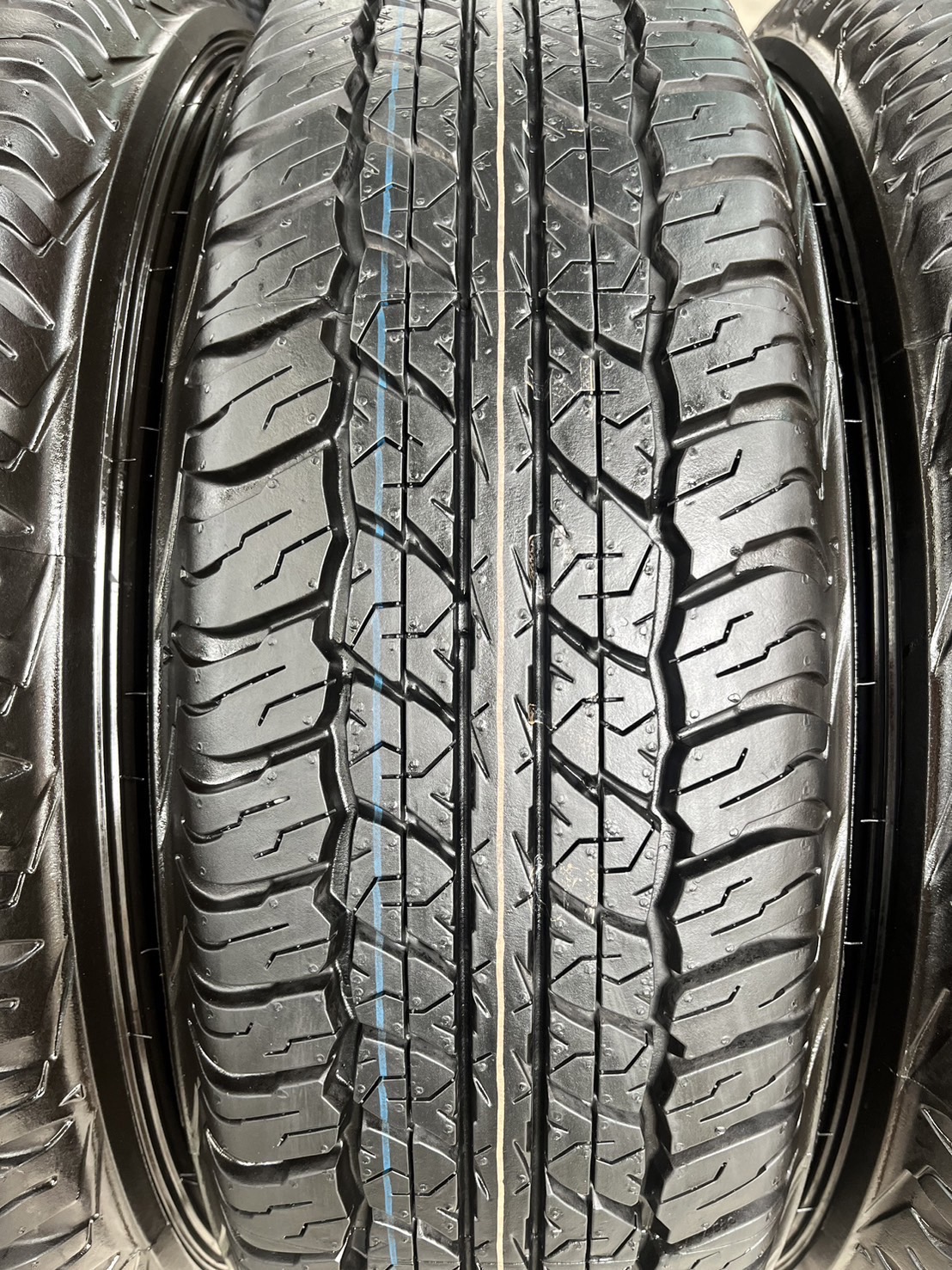 ✨ล้อแม็กป้ายแดง✨Toyota Revo Z Edition 60 ปี ขอบ 17 พร้อมยางป้ายแดง 225-70-17 Dunlop♨ปลายปี 24♨