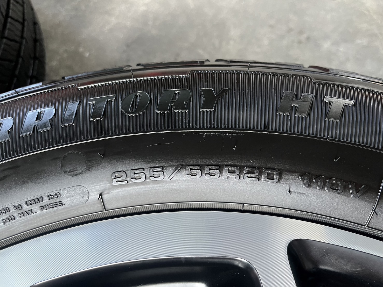 ✨ล้อแม็ก✨Ford Everest Wildtrak รุ่นใหม่ล่าสุด ขอบ 20 ดำหน้าเงา พร้อมยาง 255-55-20 GoodYear🌟ปี 23🌟