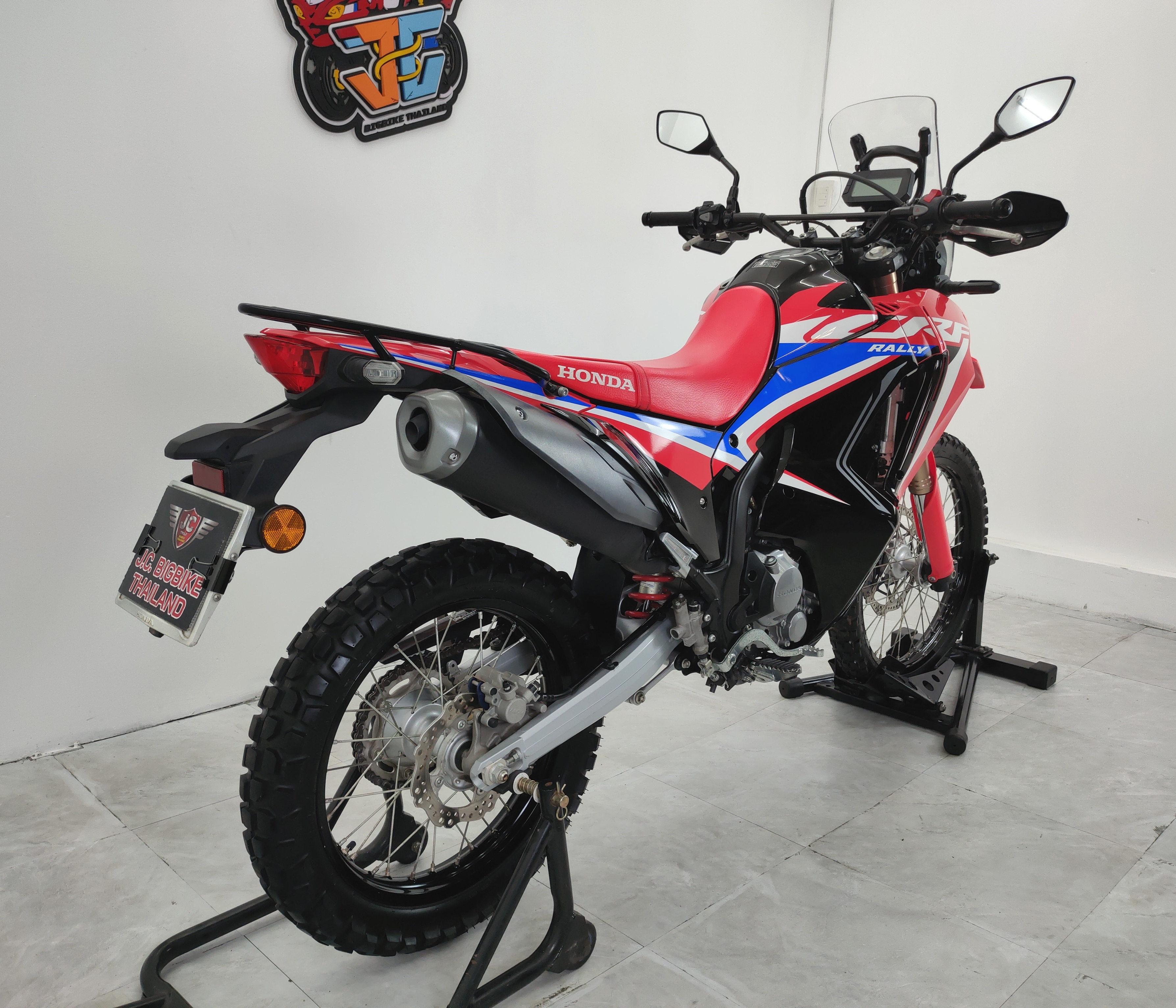 พลาดแล้วพลาดเลย‼️นานๆจะมาสักที 😎 Honda CRF300 Rally จดเกือบปี21 (30ธ.ค.63) 💢 สายจอด 2พันโลแท้ พร้อมโปรออกรถ 9,999 💢